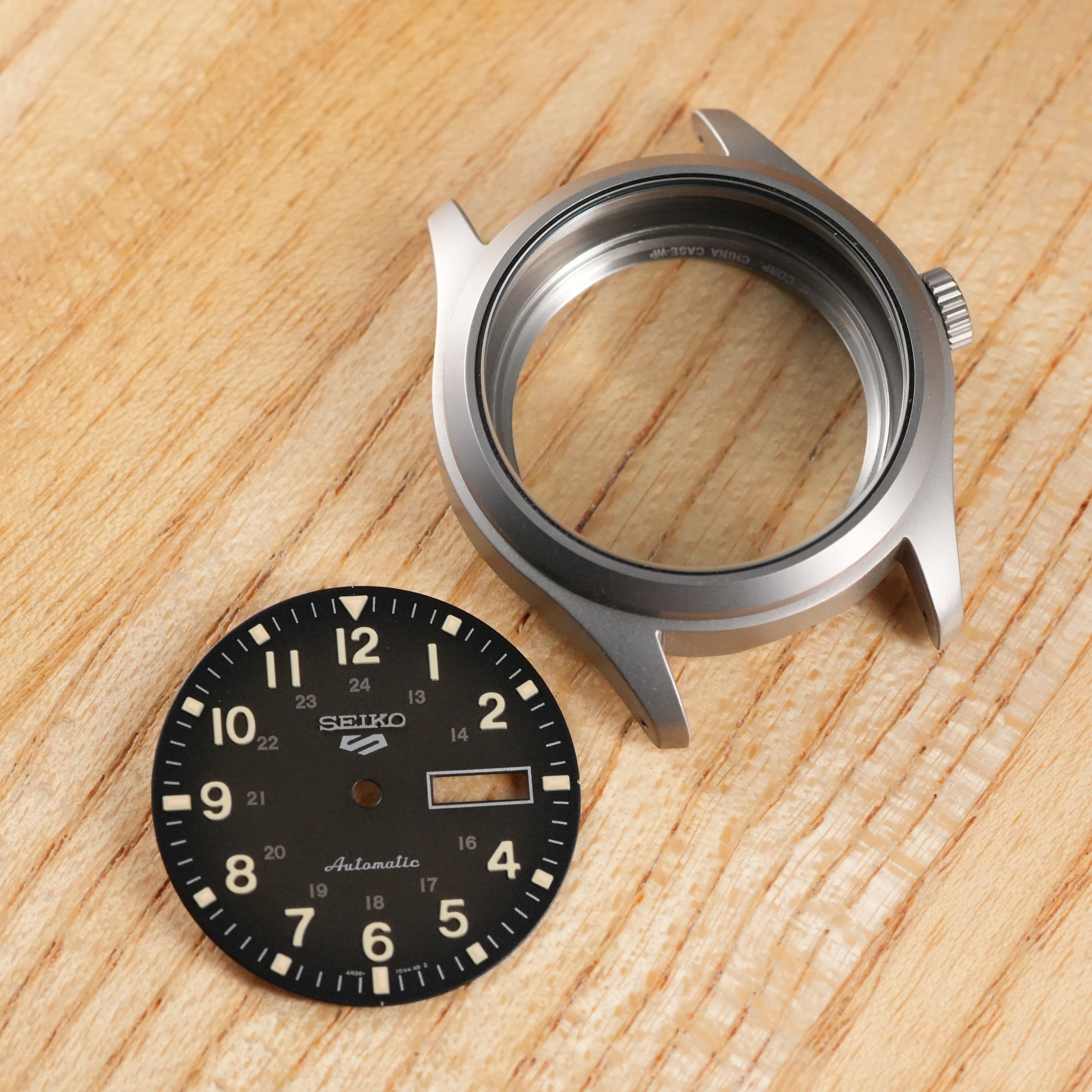 Seiko SRPG39: Field Case