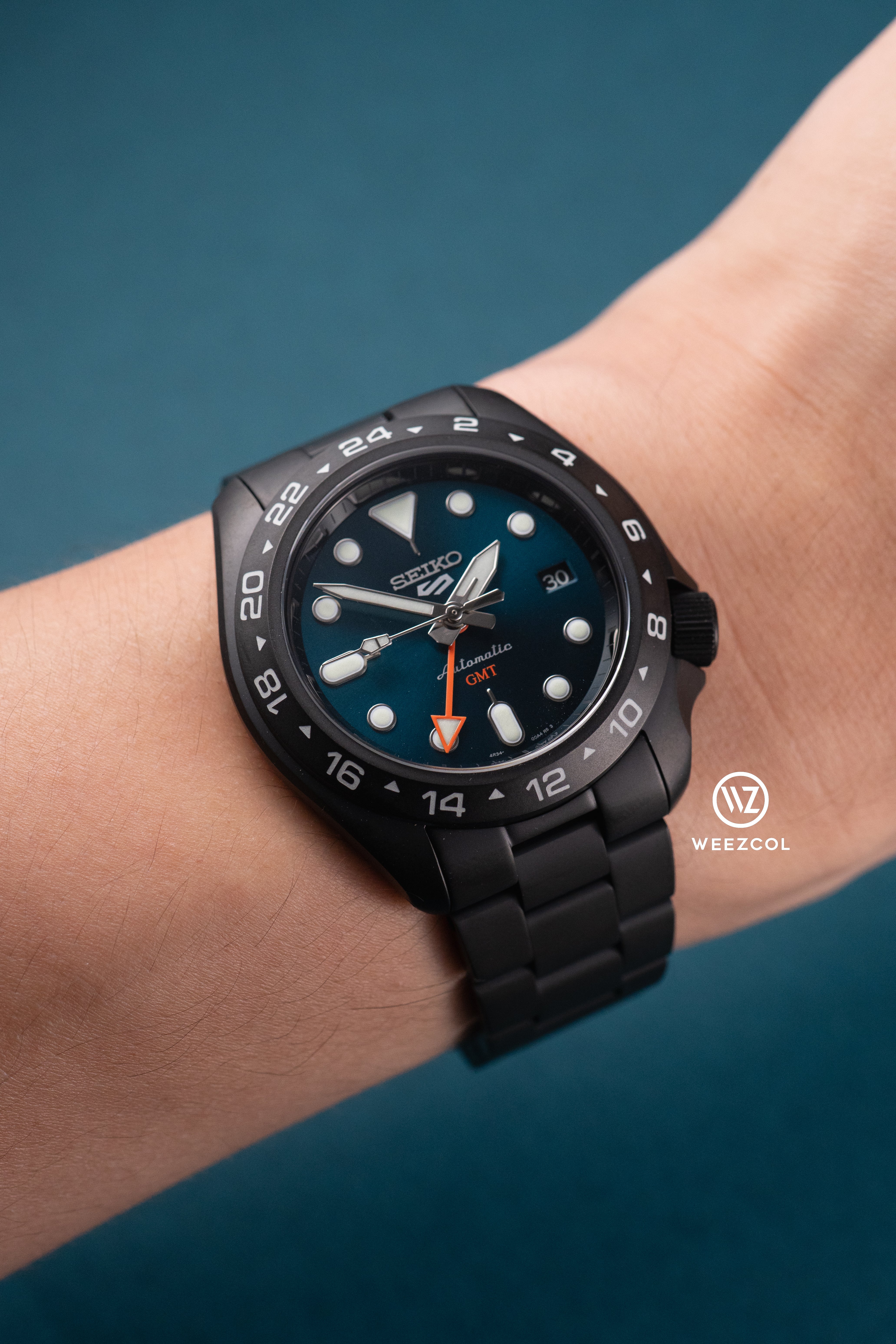 SKX007 SSK045 GMT: Matte Black in Oyster