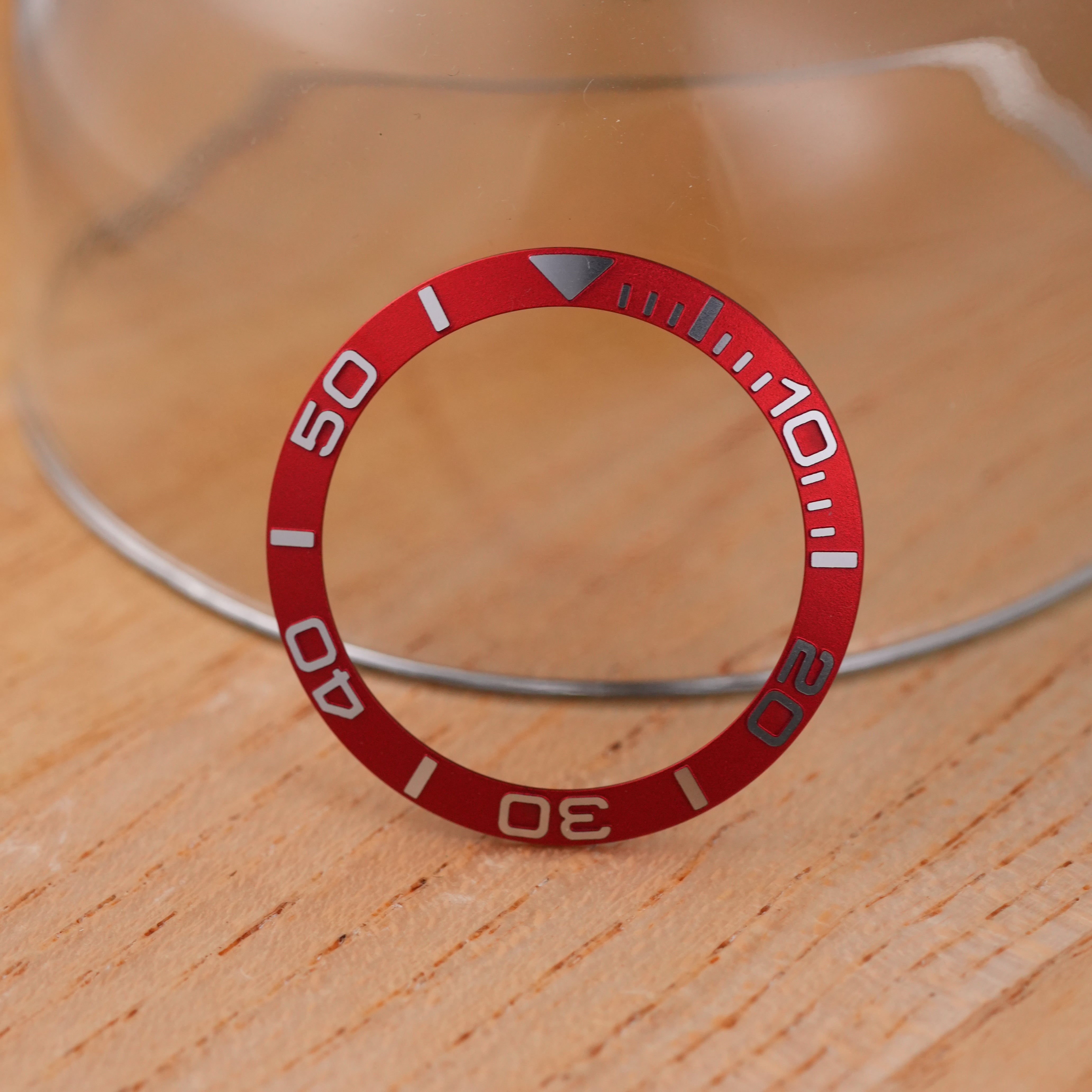 SKX007/SRPD Yachtmaster: Red in Silver Numerals