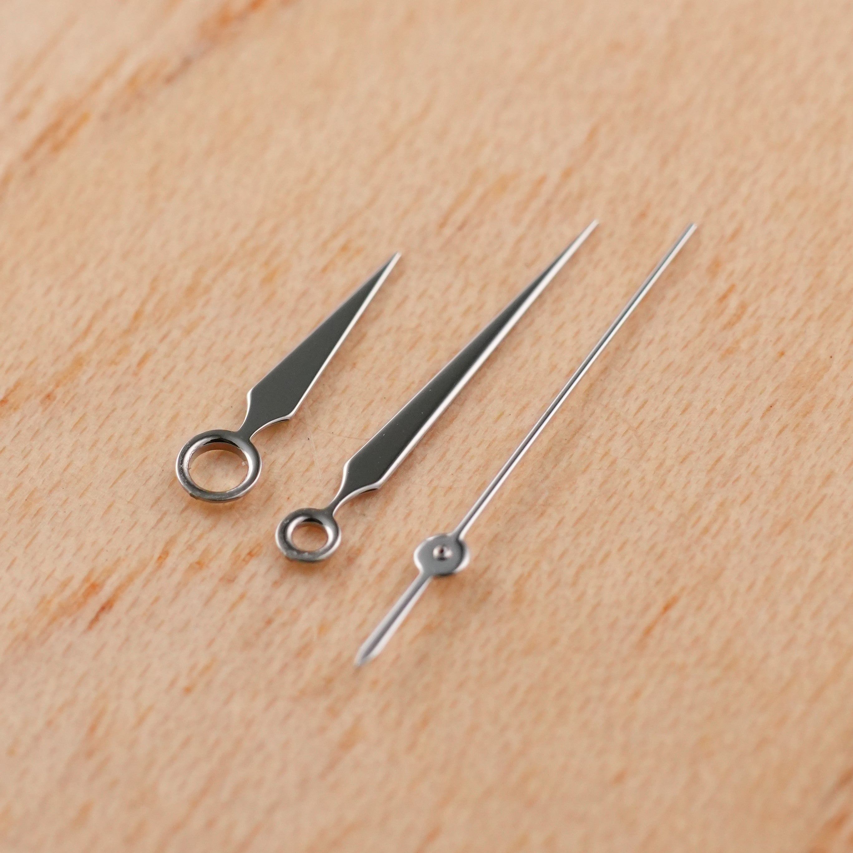 Spear: Polished Silver Hands