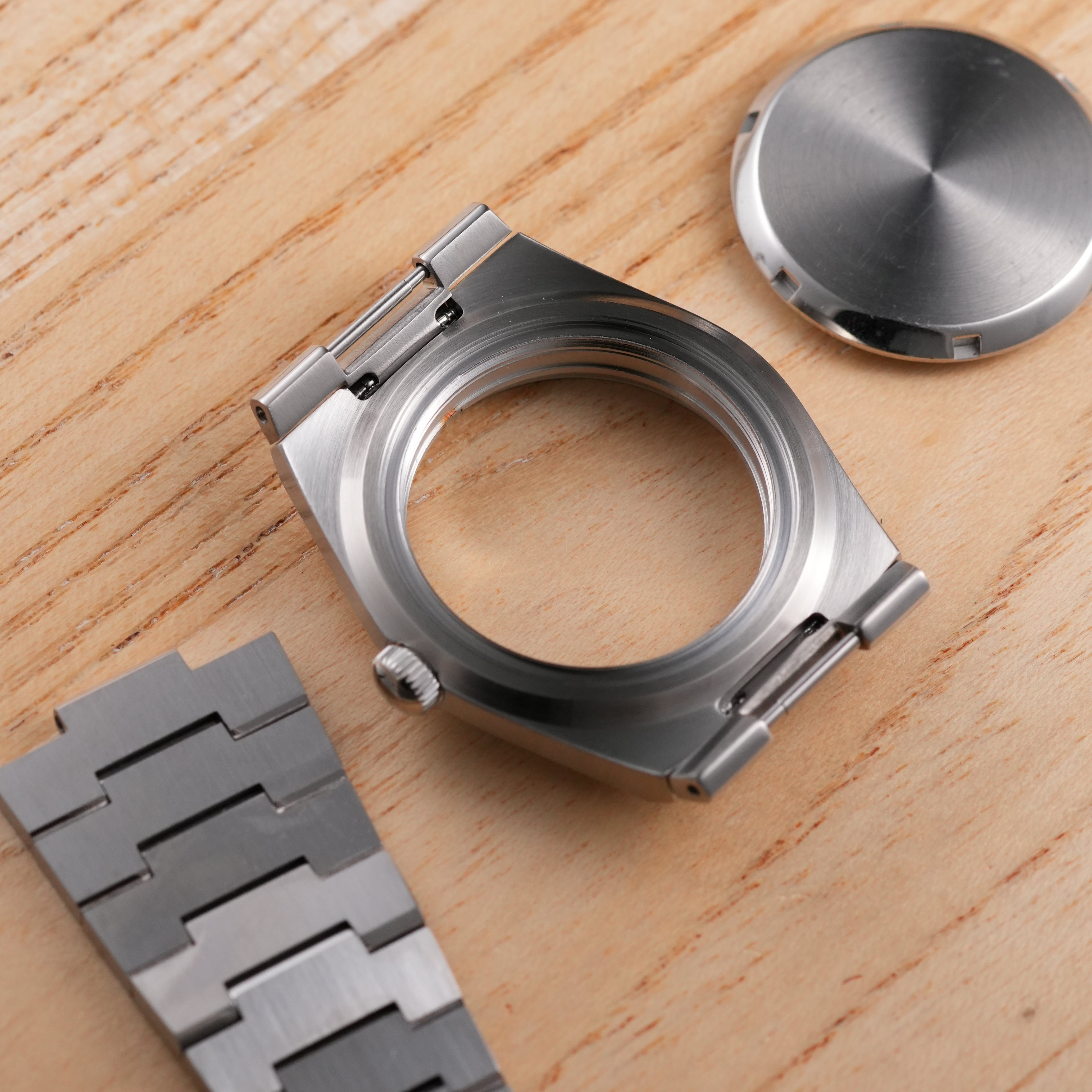 SKX007 PRX: Brushed Silver Case Set