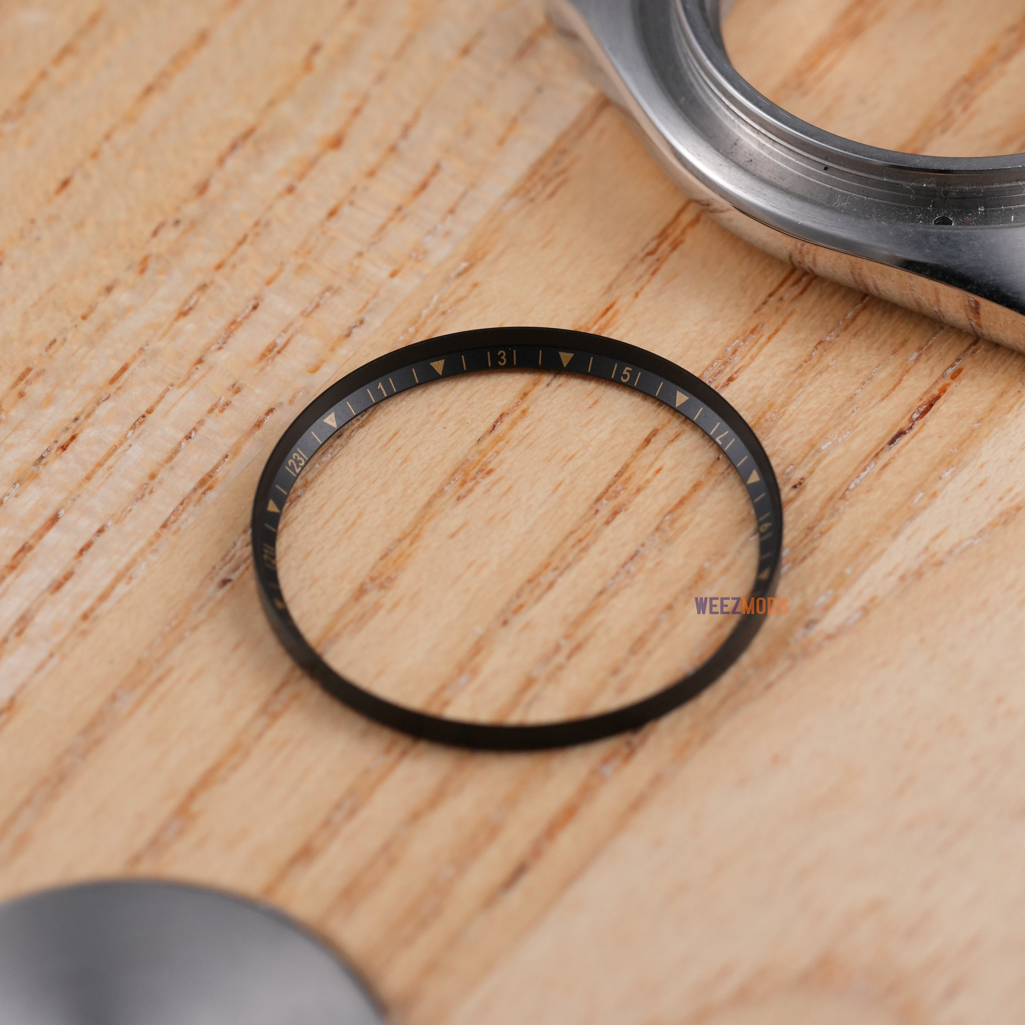 SKX007/SRPD Short GMT: Black with Gold Markers