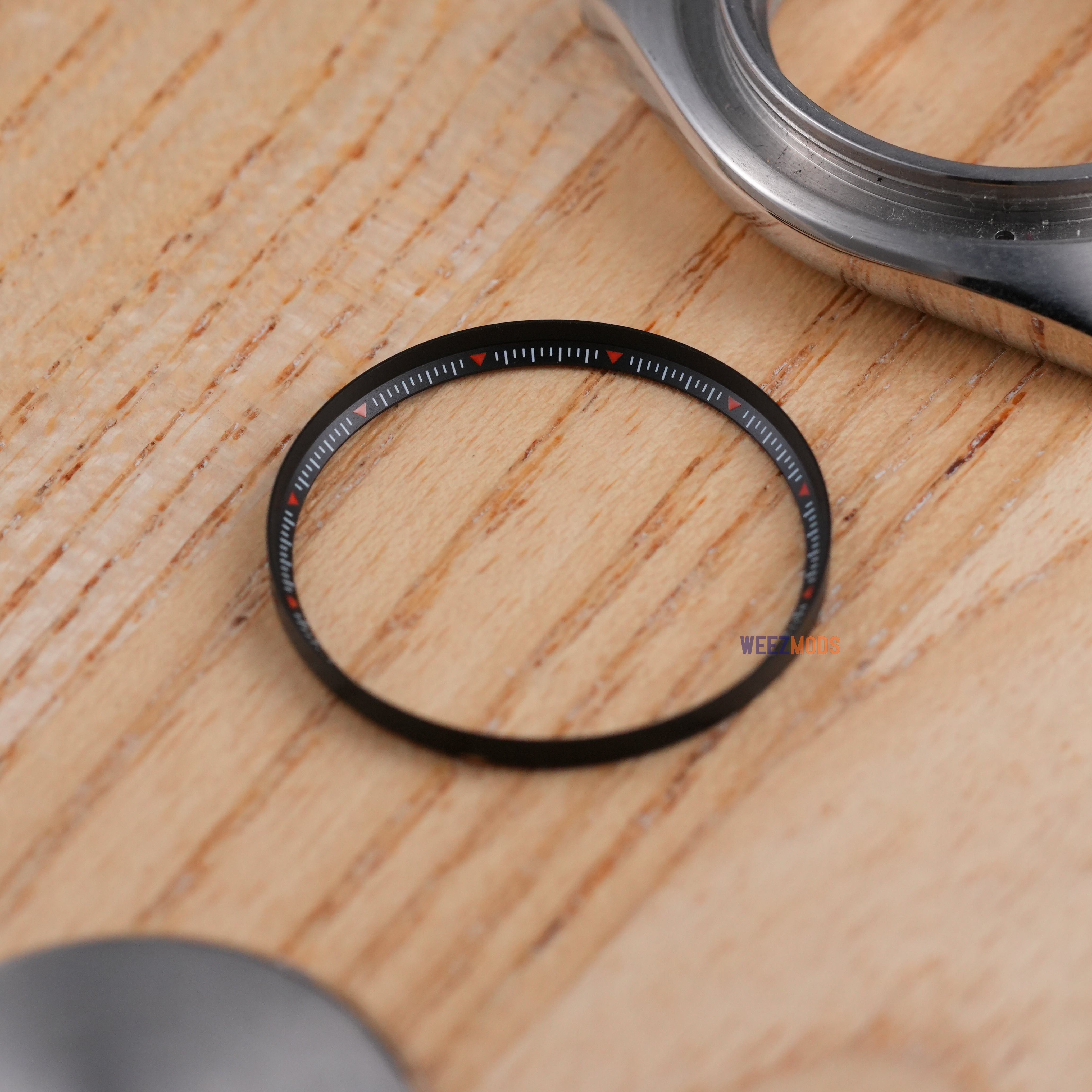 SKX007/SRPD Short Triangle: Black with Orange Markers