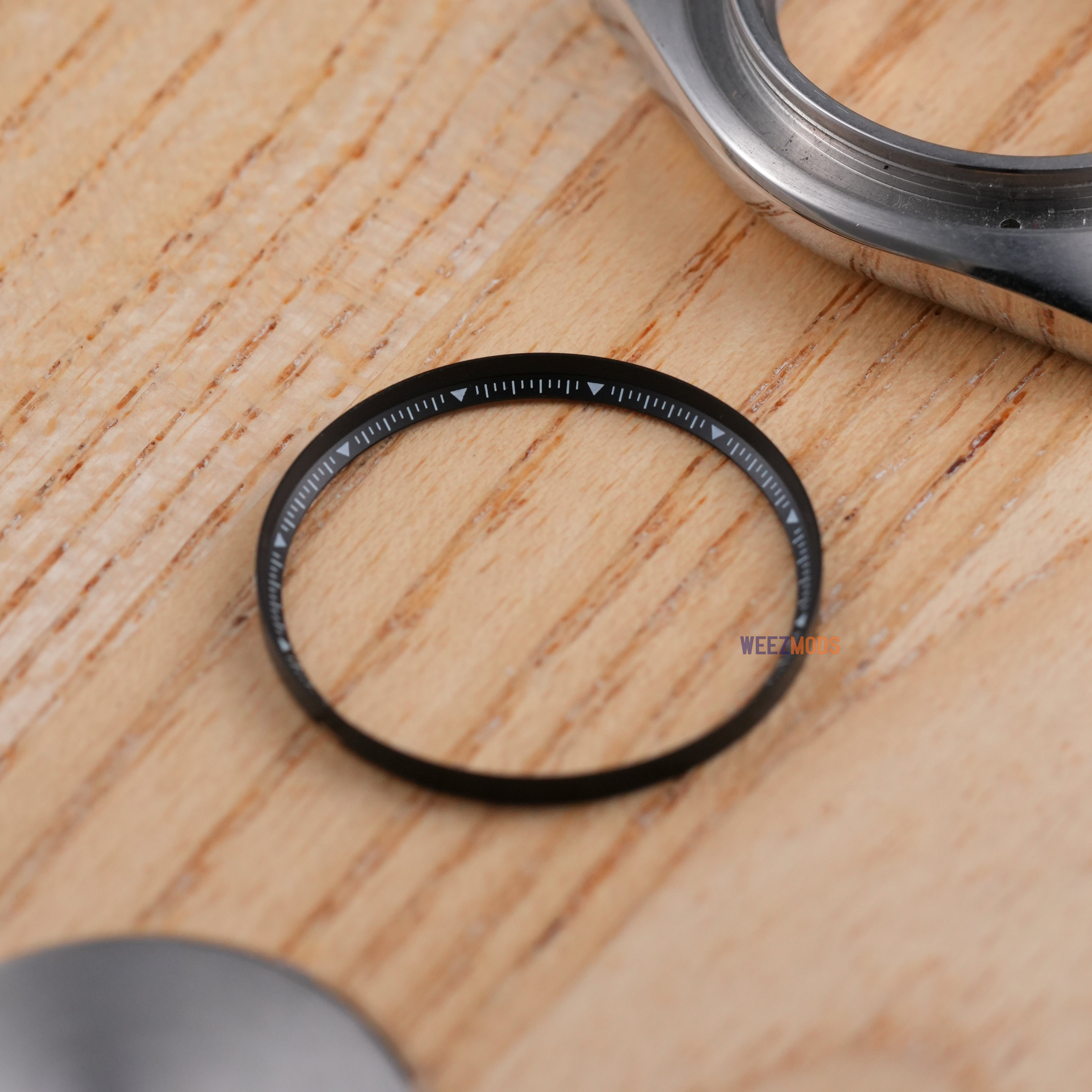 SKX007/SRPD Short Triangle: Black with White Markers