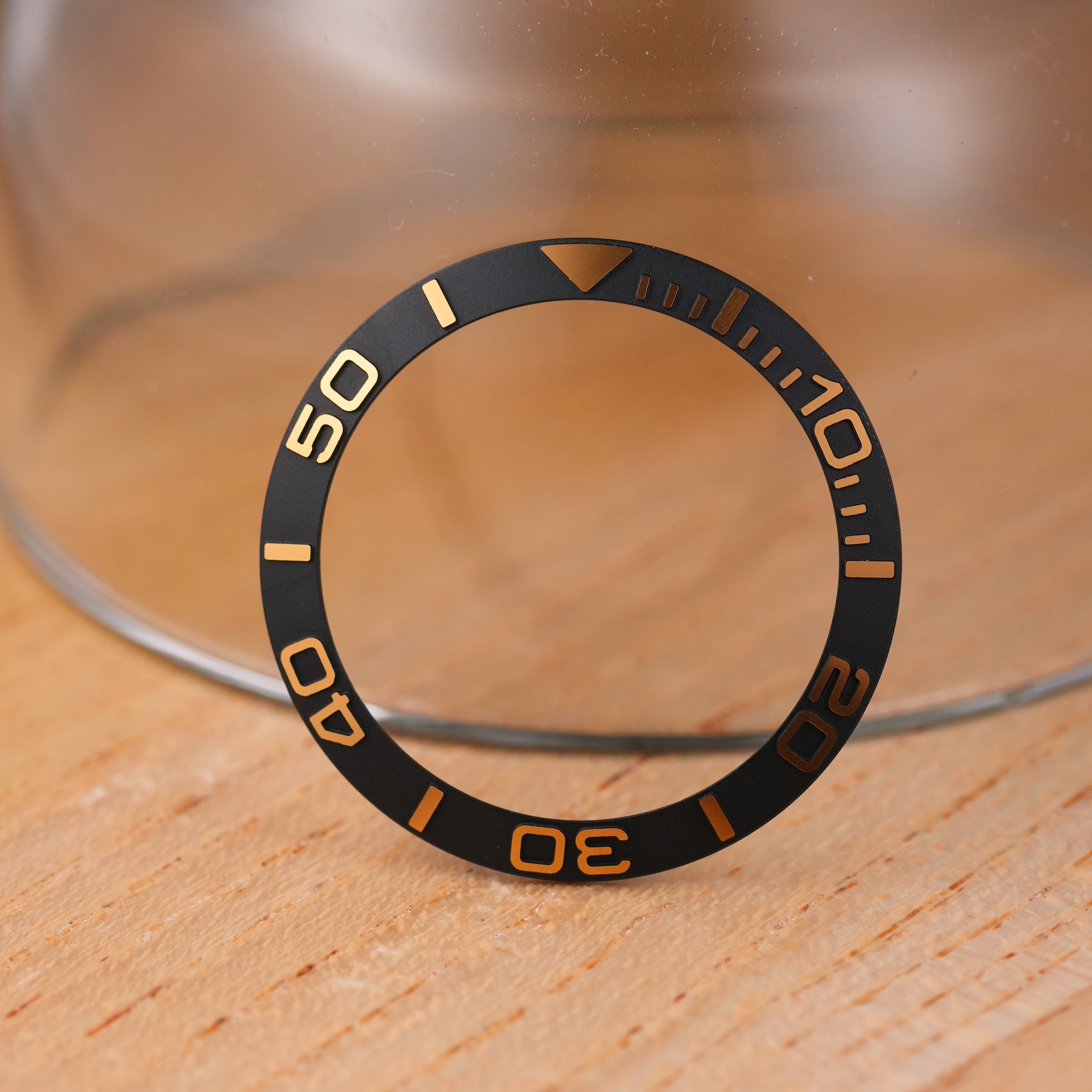 SKX007/SRPD Yachtmaster: Black in Gold Numerals