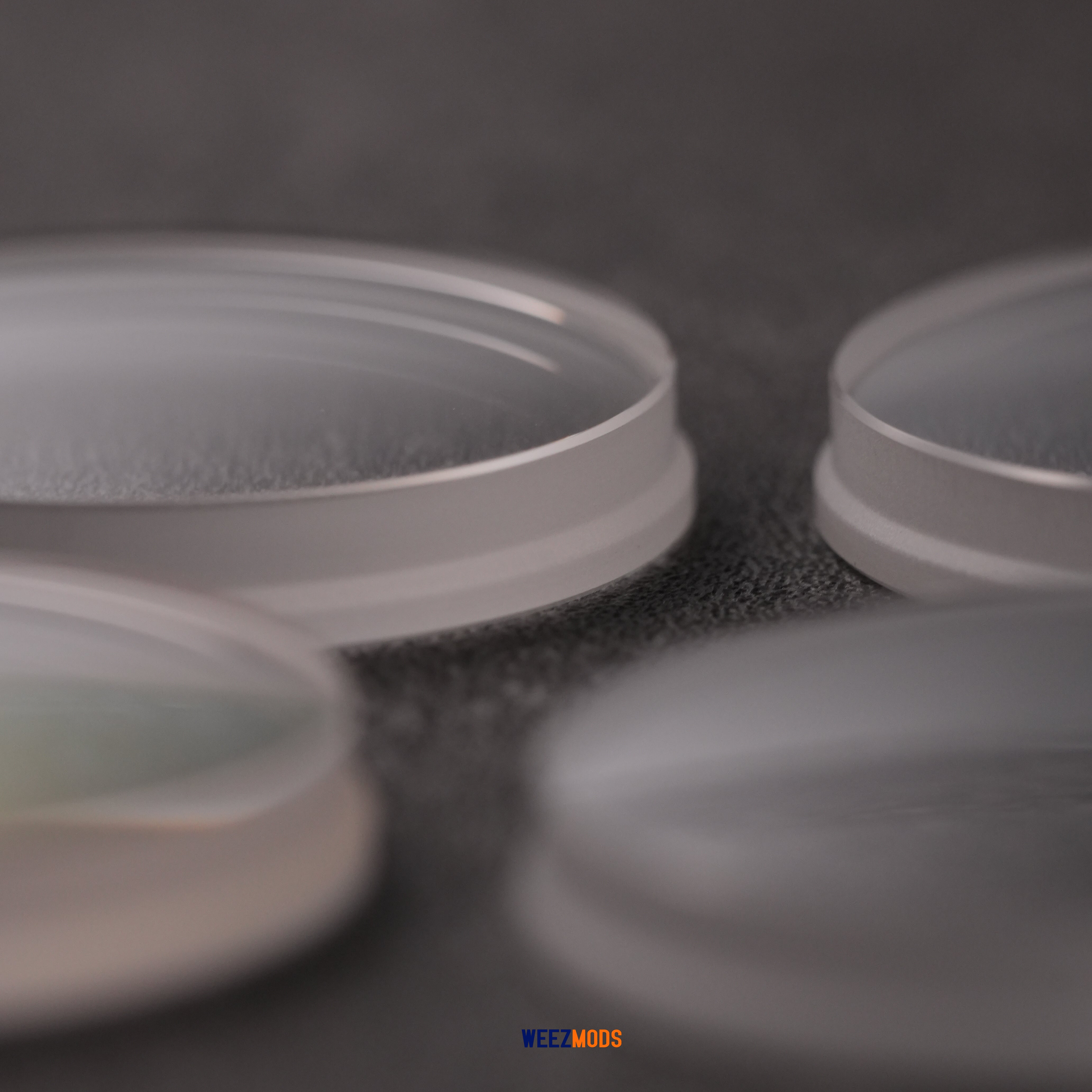 SKX007/SRPD: Double Dome Sapphire with No Bevel Edge