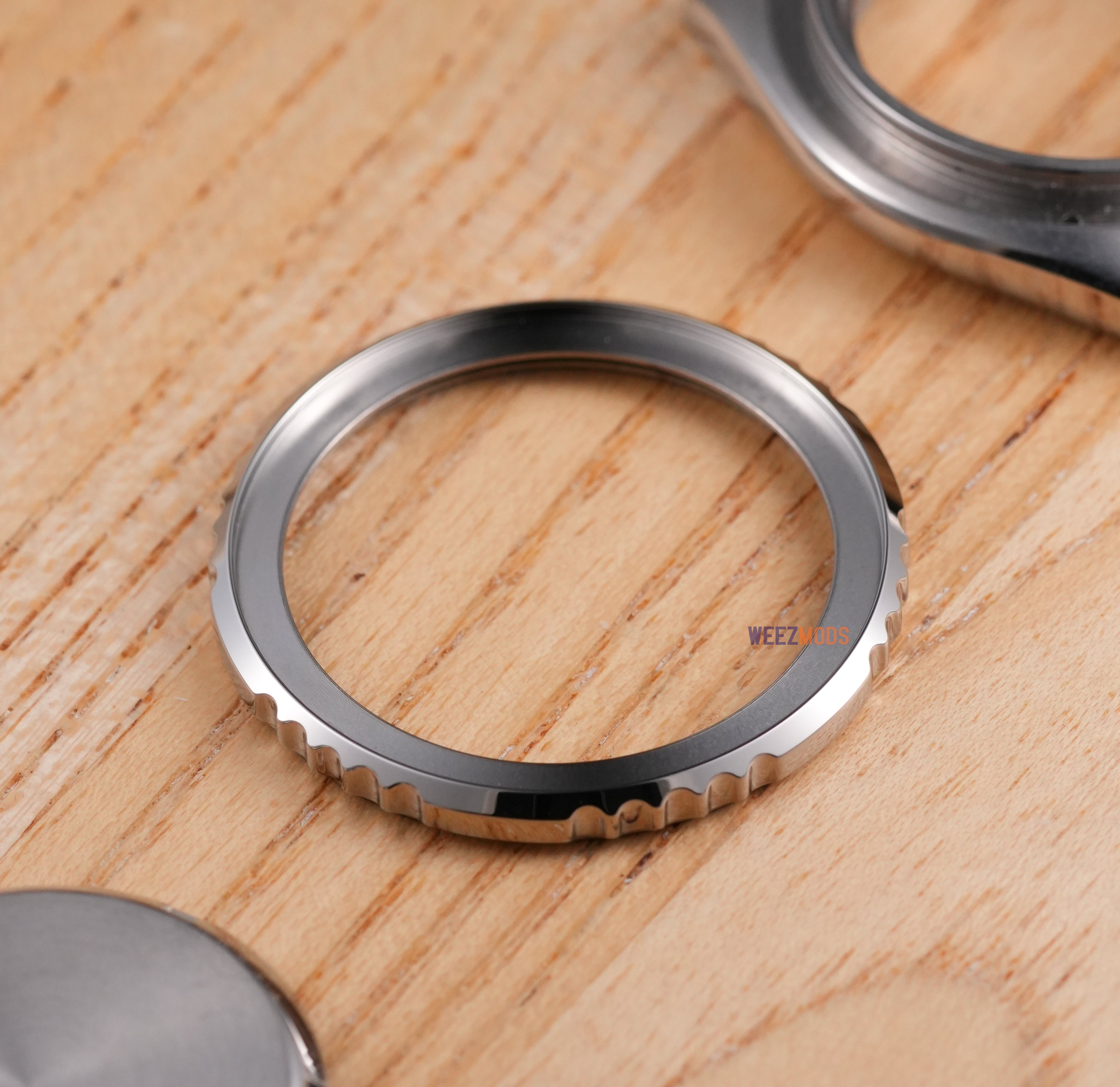 SKX007/SRPD Landmaster Bezel: Polished Silver