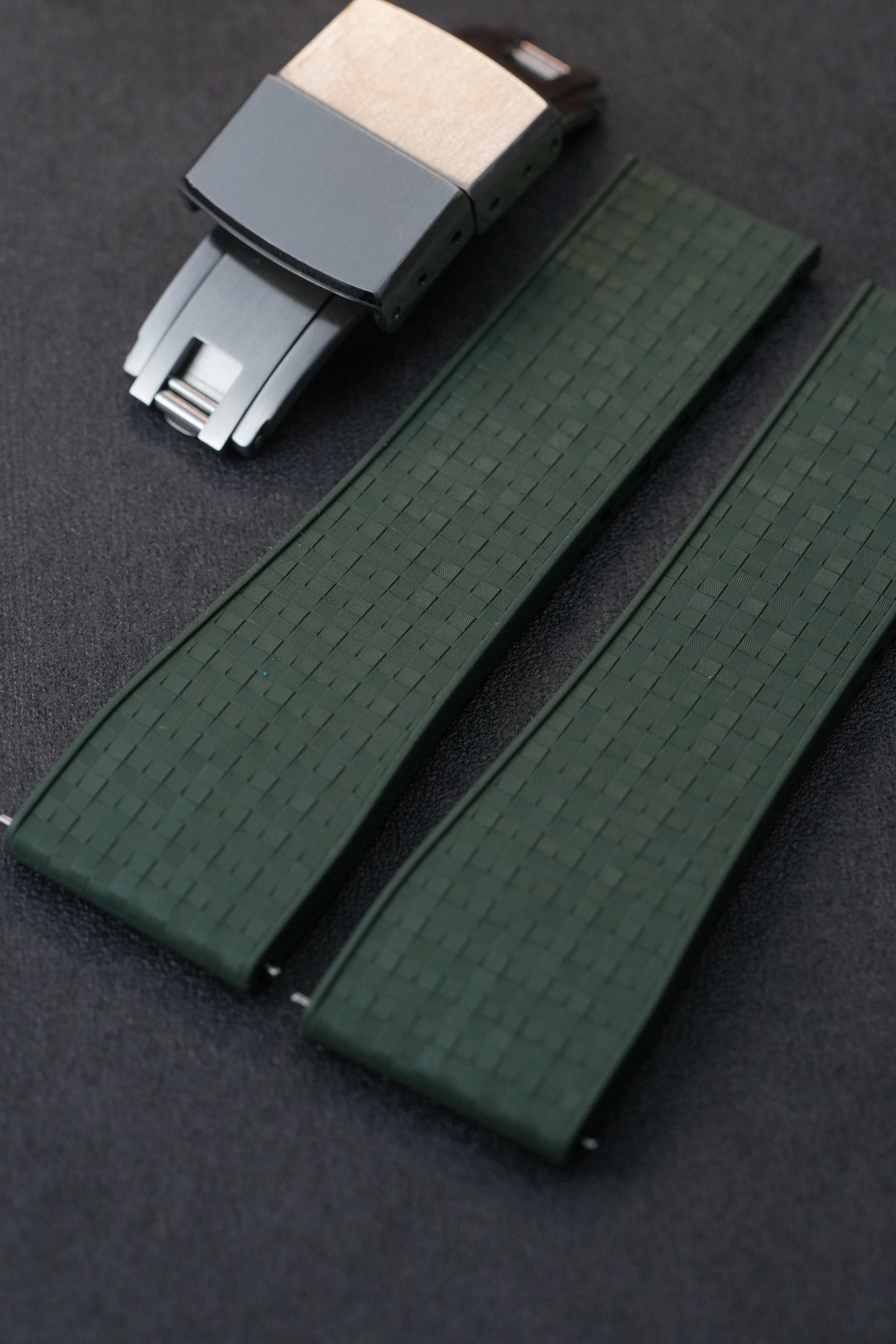 Green Mosaic: CTS Rubber Strap