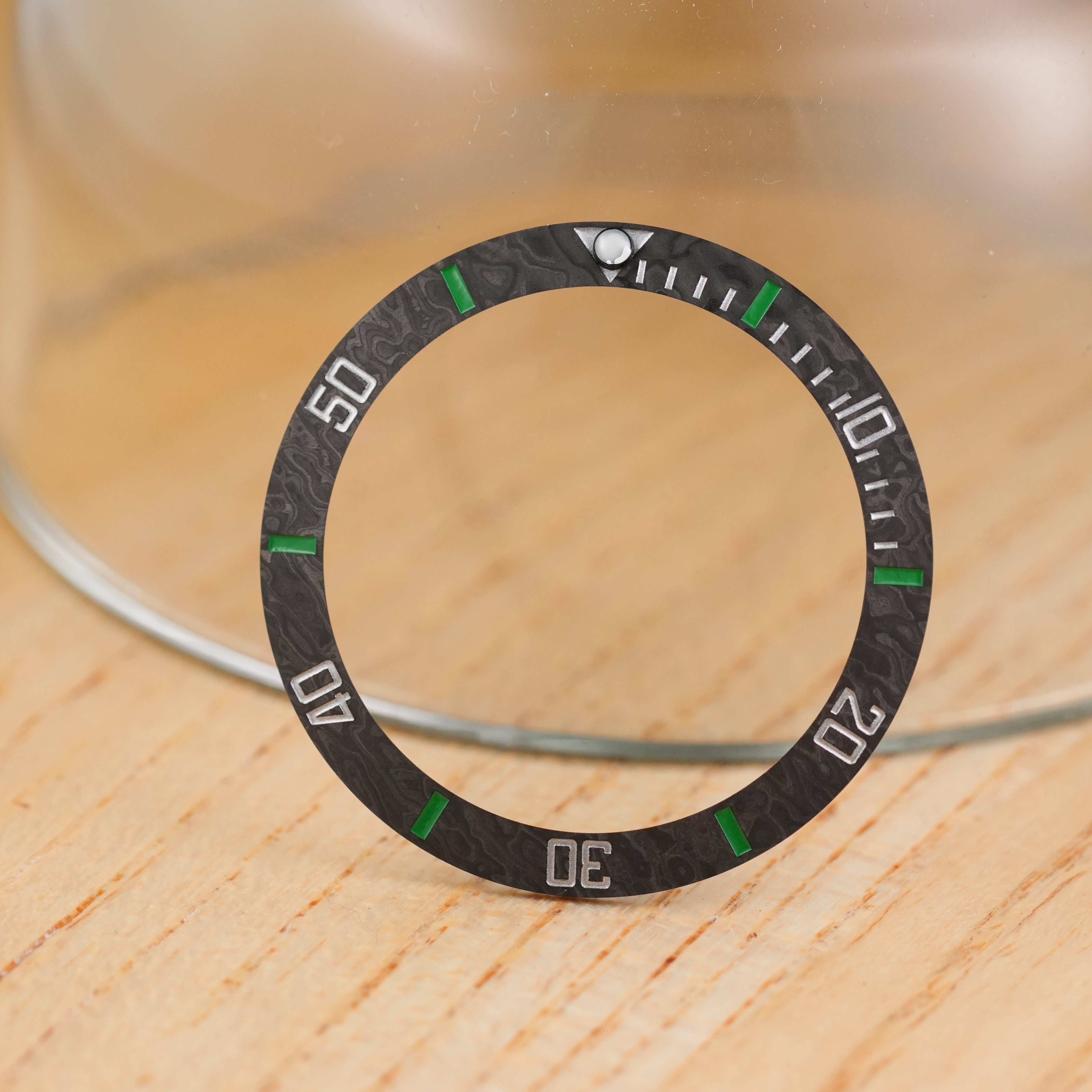 SKX007/SRPD Carbon Fiber: Grey in Green Markers