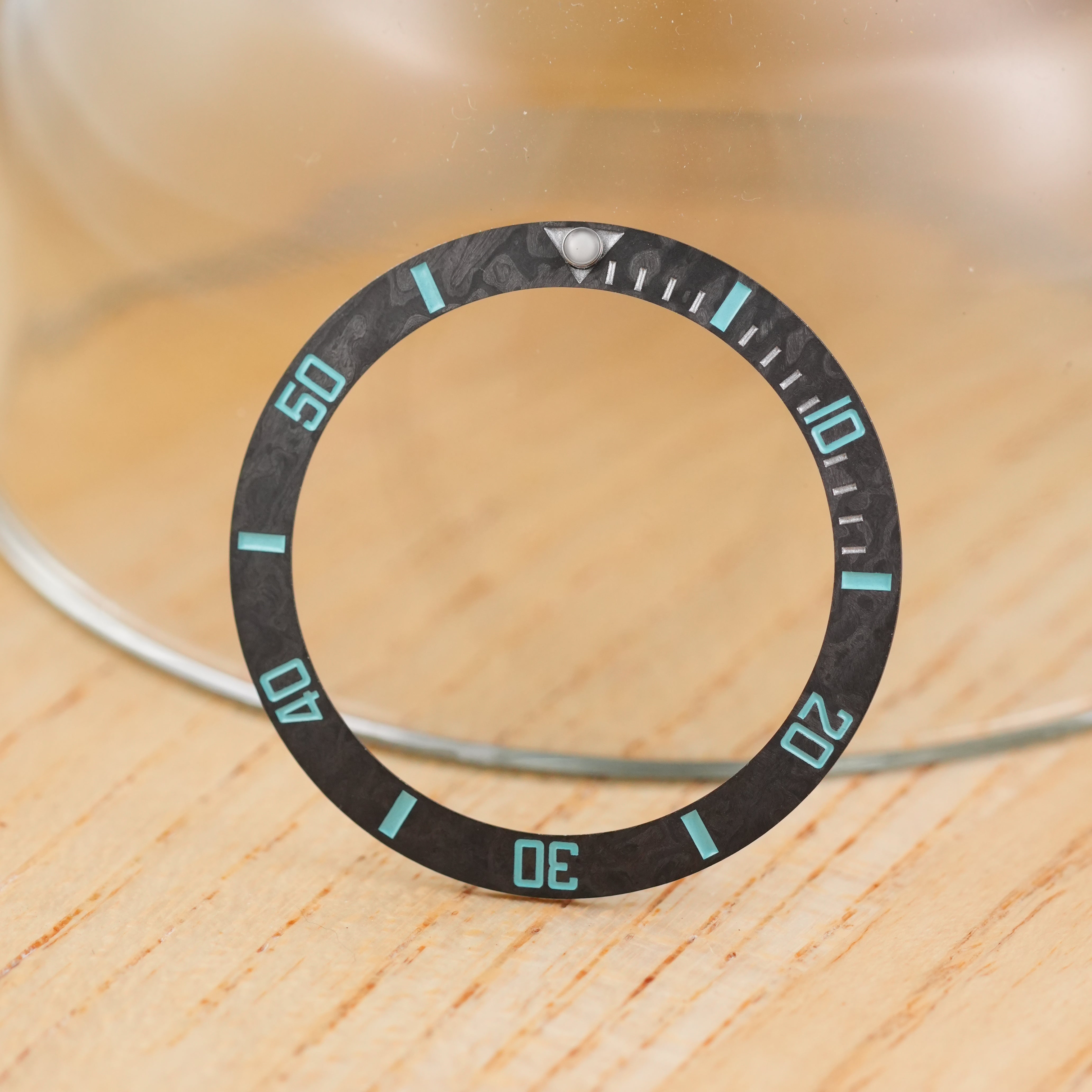 SKX007/SRPD Carbon Fiber: Grey in Tiffany Markers