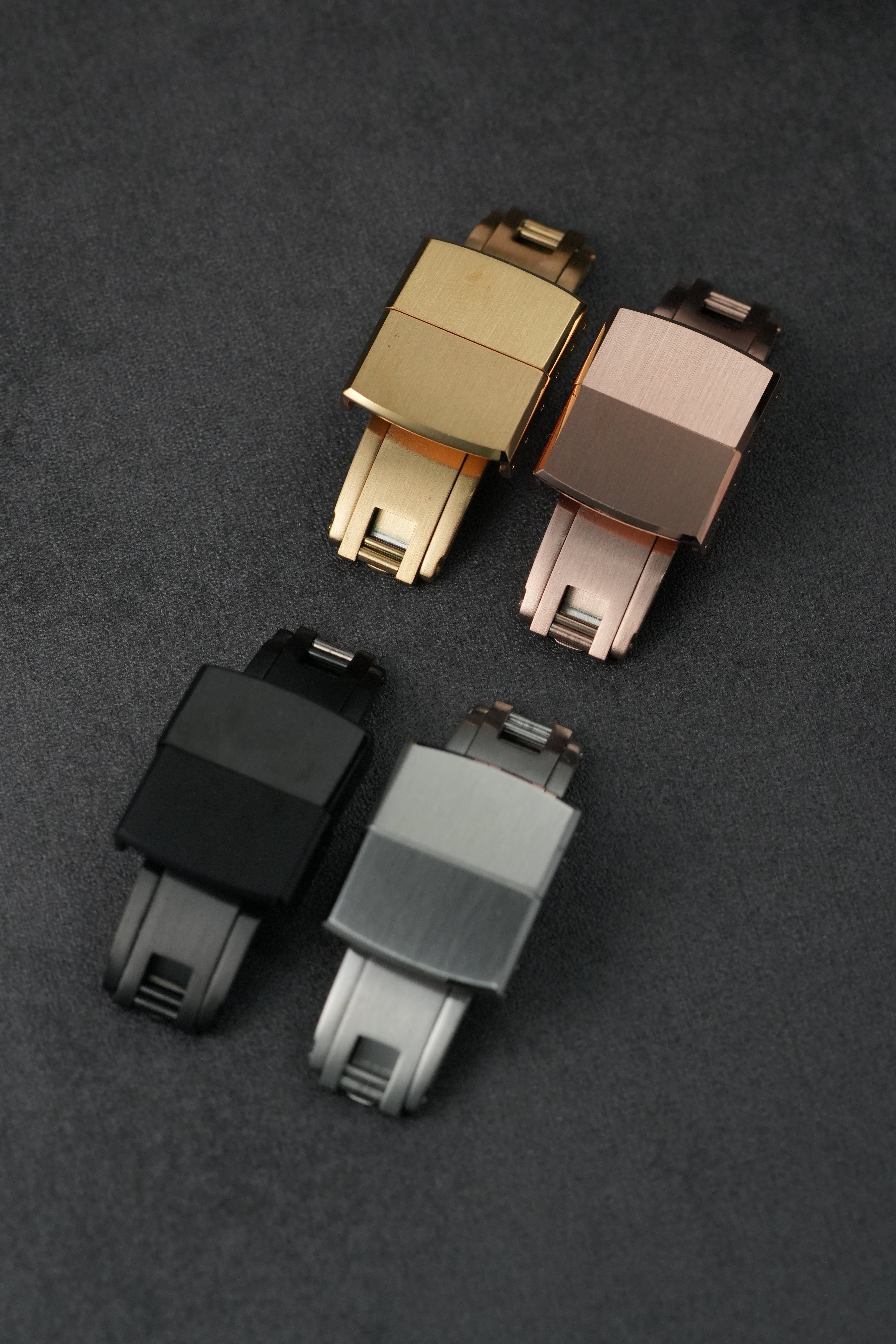 Gray: CTS Rubber Strap