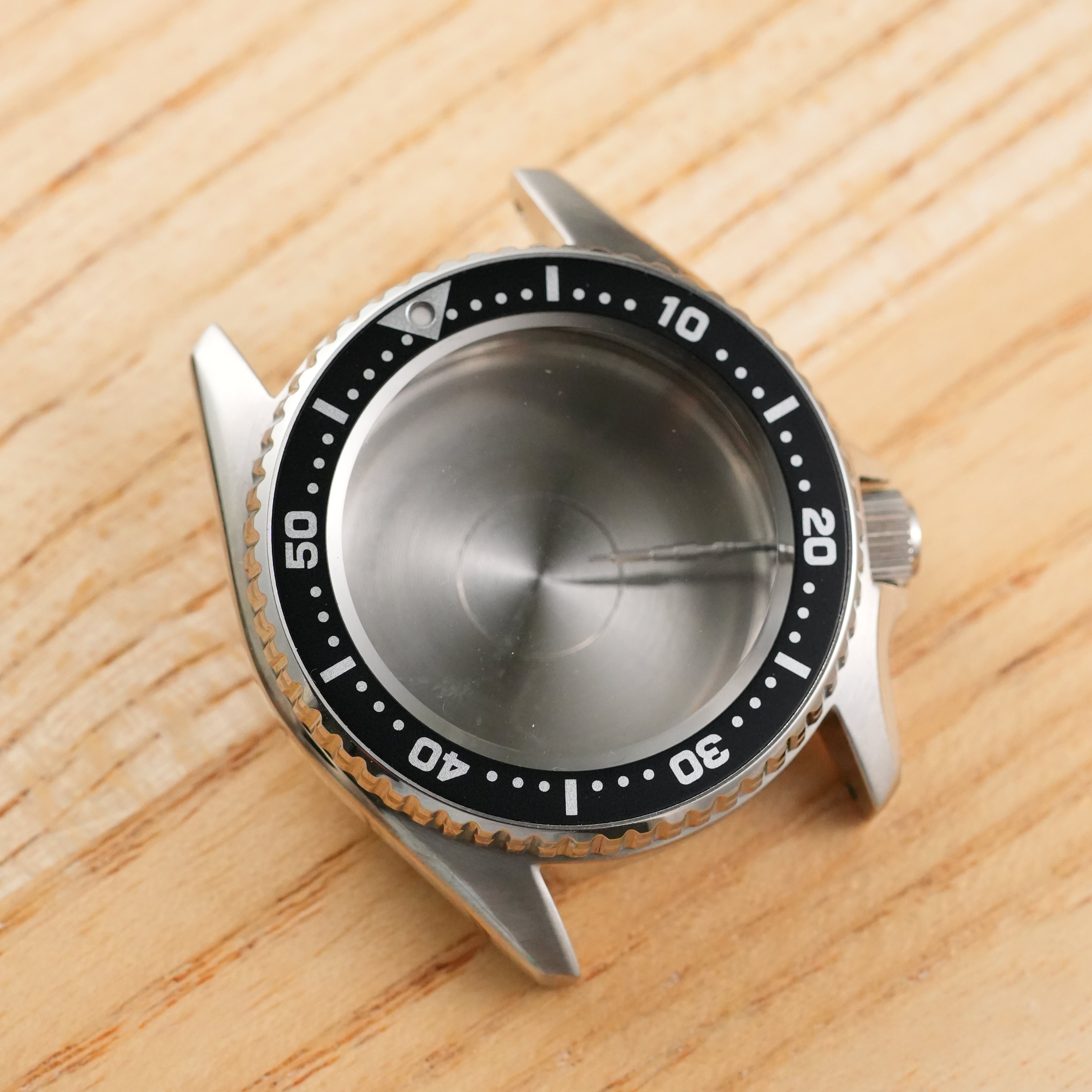 Seiko SKX013: OEM Case