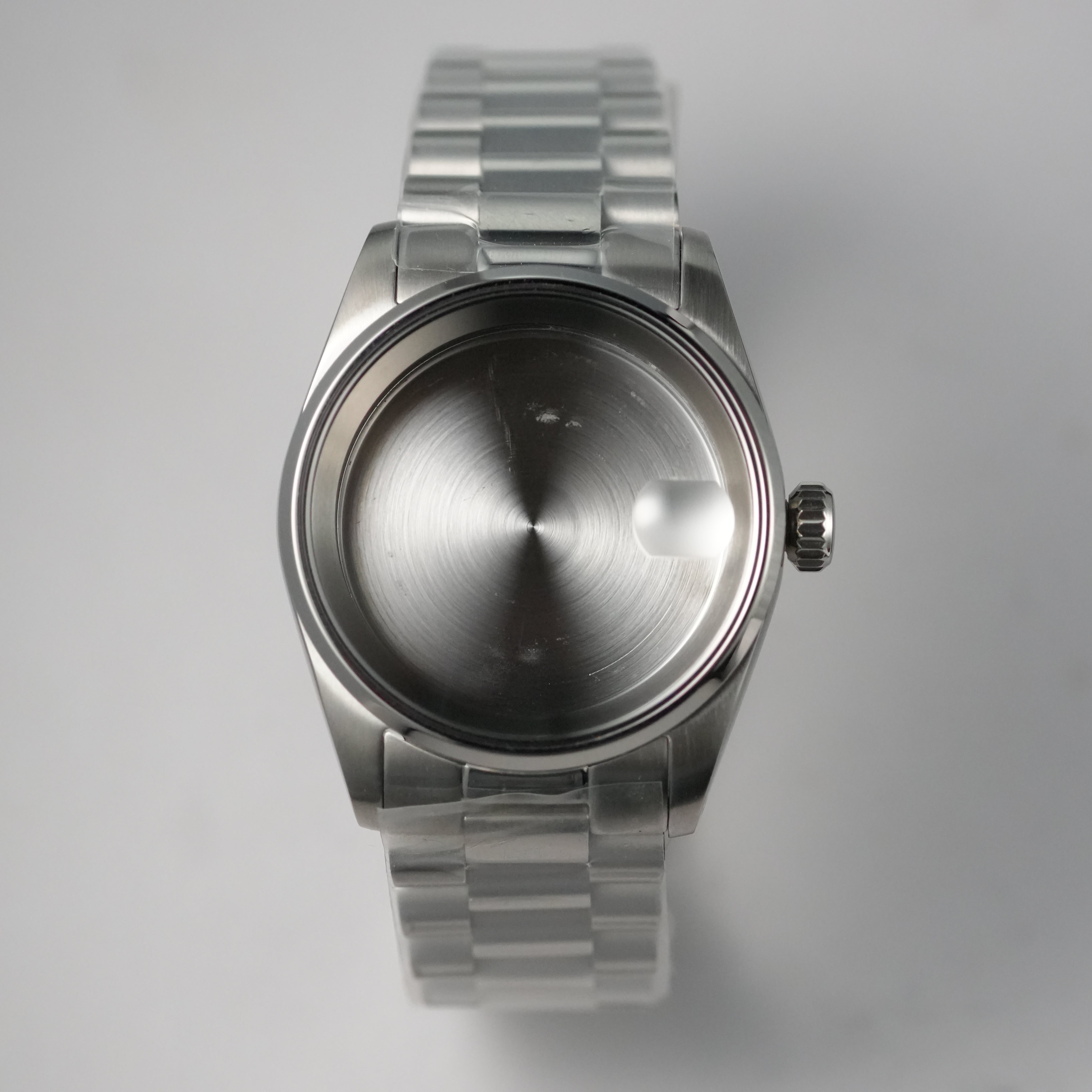 36MM Pilot: Brushed Silver Case with Cyclops & Presidential Bracelet