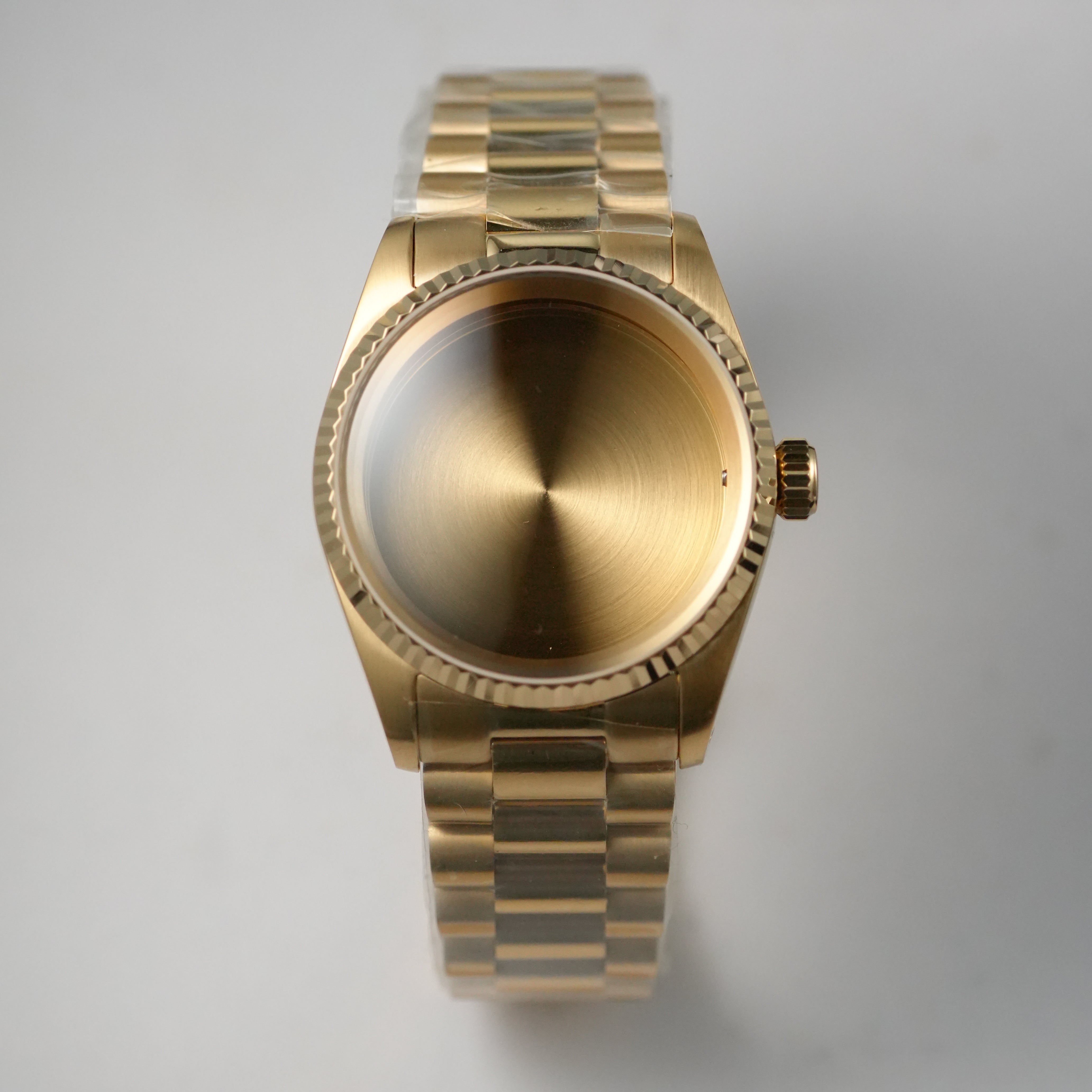 36MM Fluted: Brushed Gold Case with Dome & Presidential Bracelet
