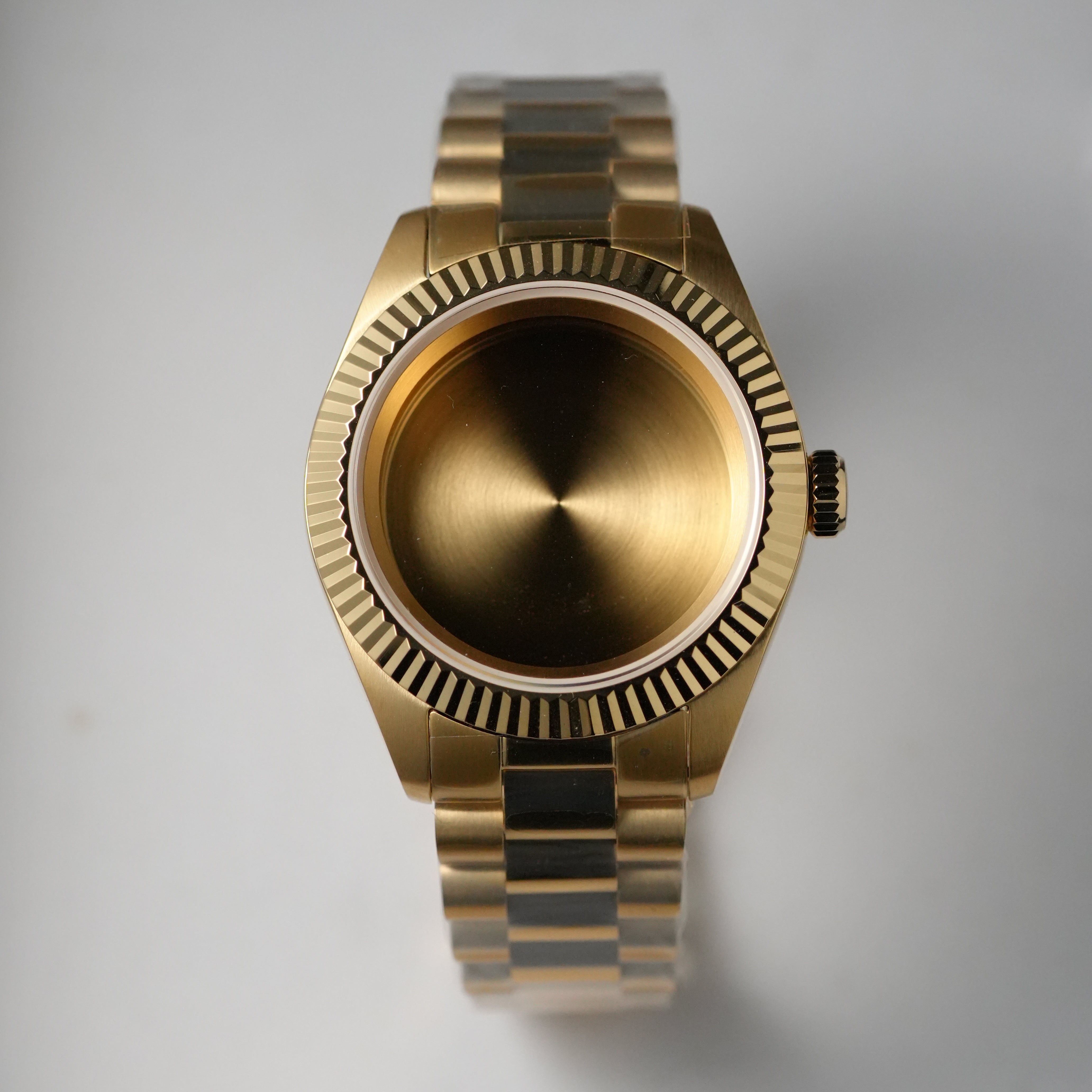 40MM Fluted: Brushed Gold Case with Presidential Bracelet