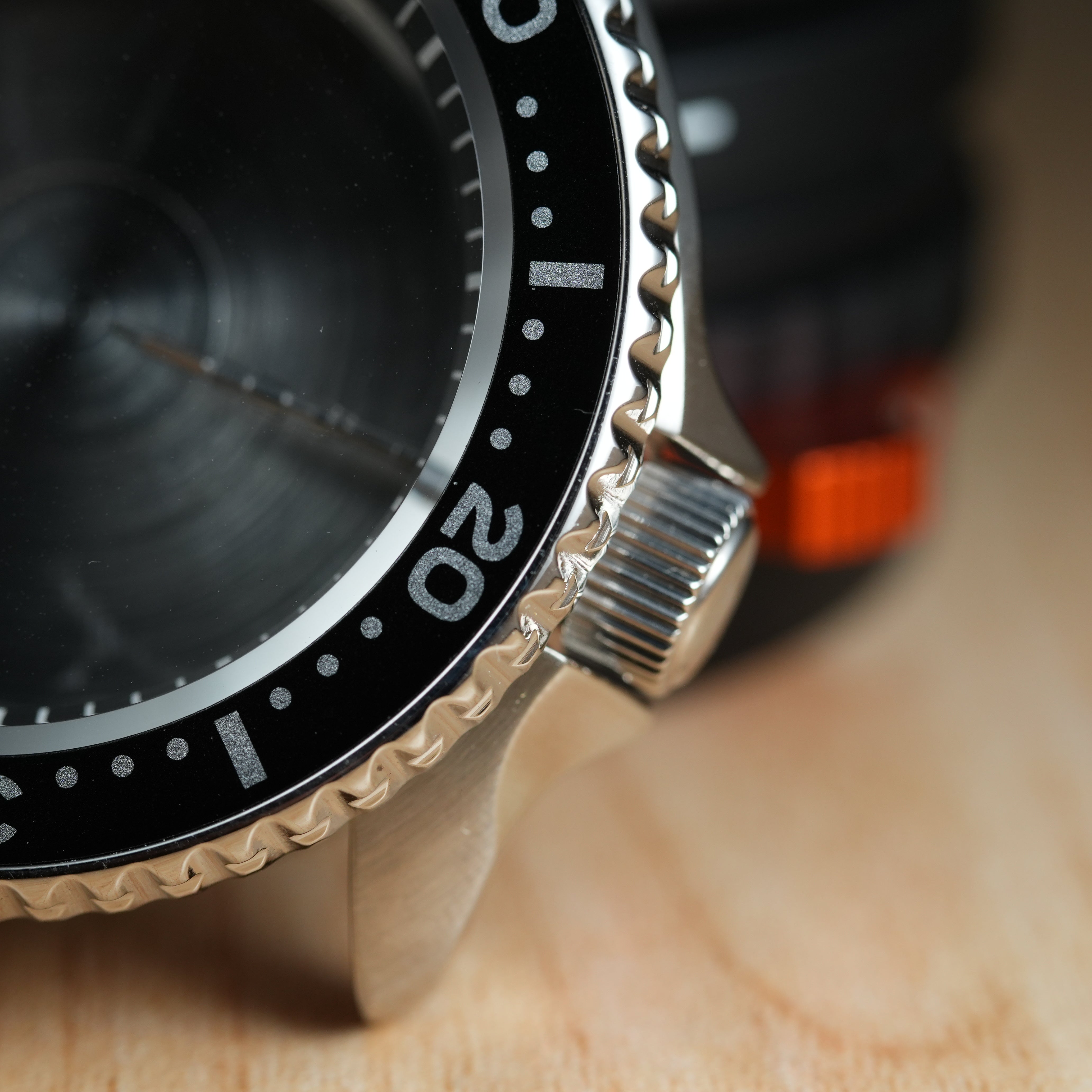 Seiko SKX007: OEM Case