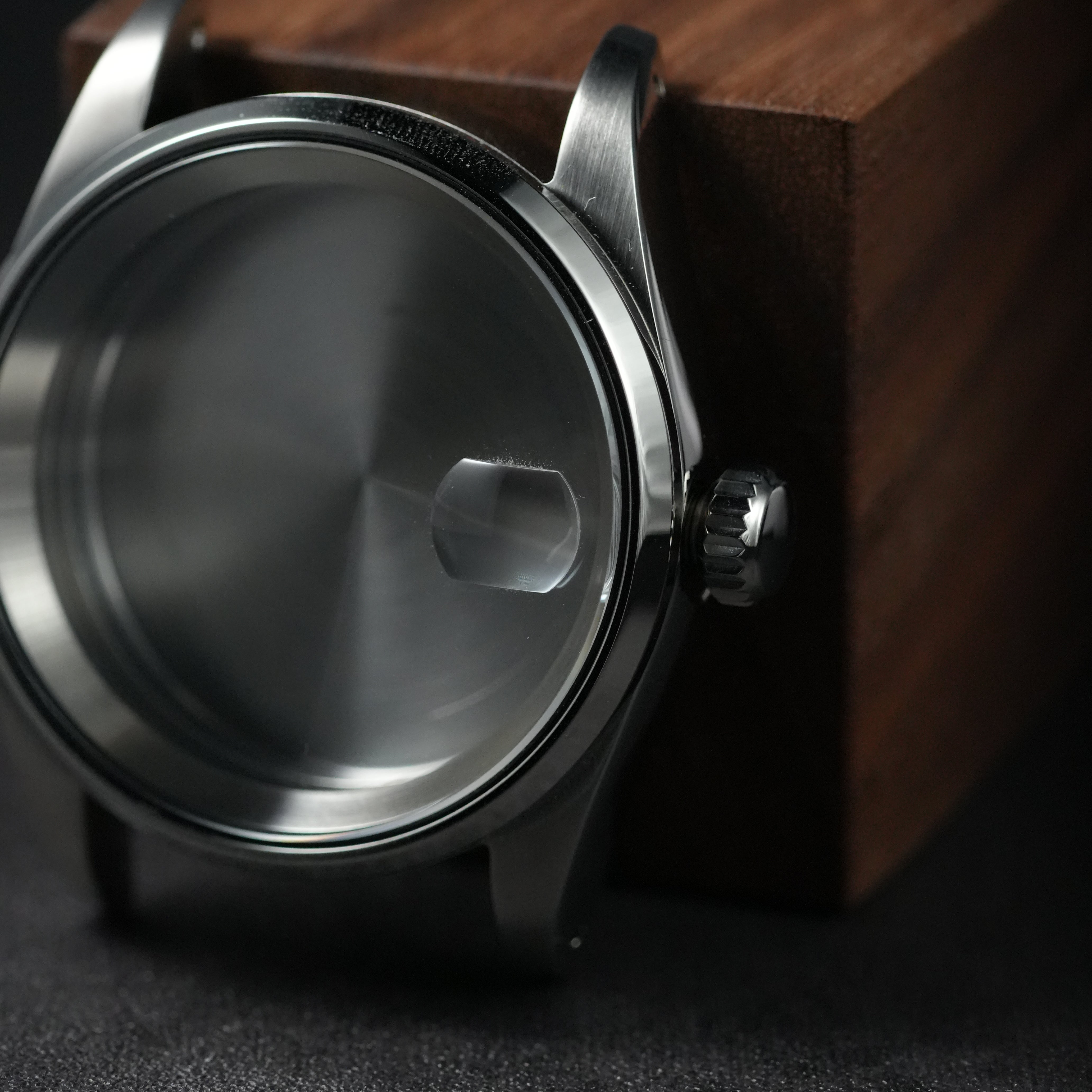 36MM Pilot: Brushed Silver with Cyclops Case