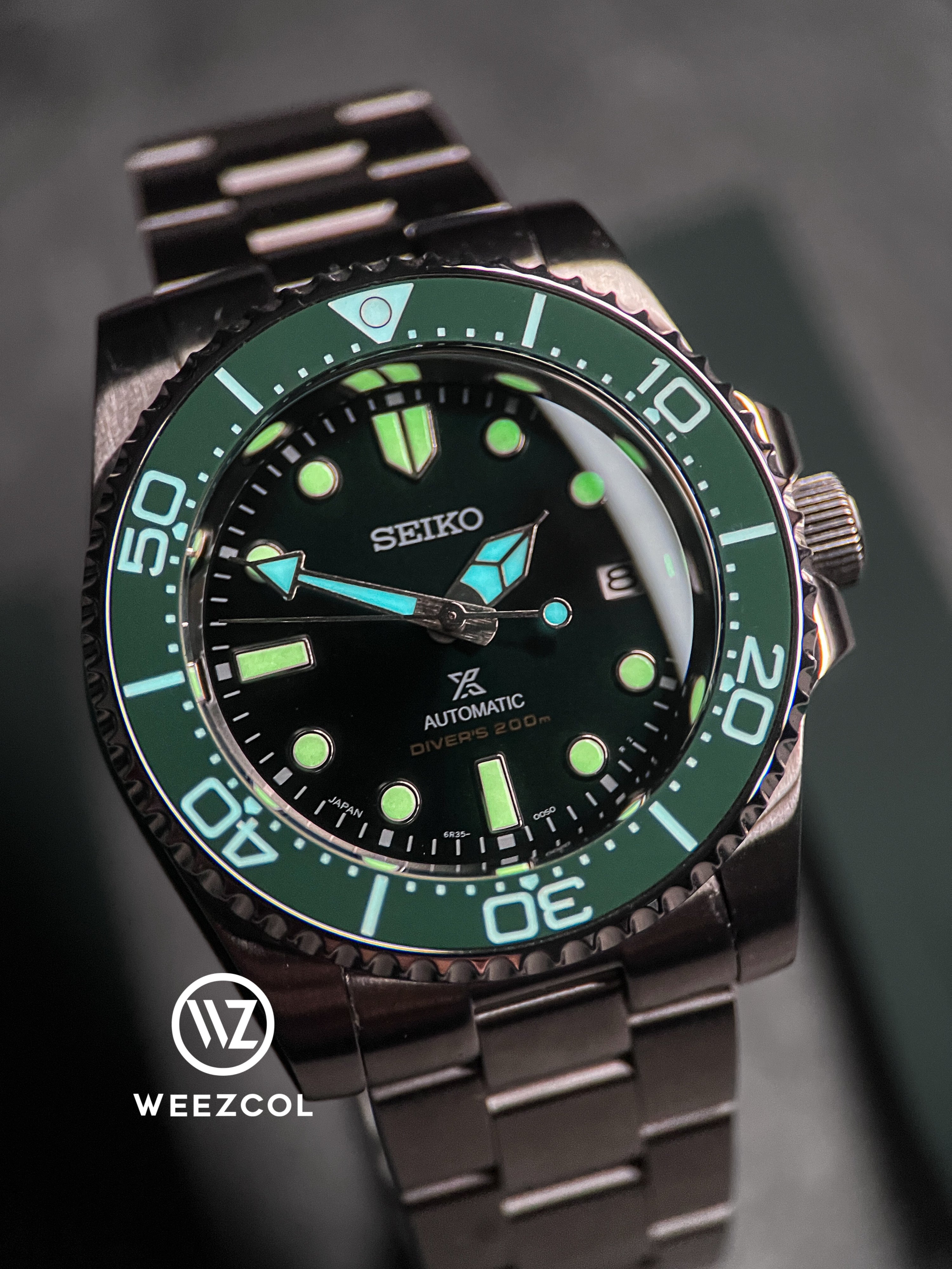 SPB207: Submariner in Brushed Silver