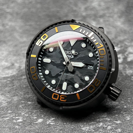 SKX007/SRPD Yachtmaster: Black with Gold in Steel
