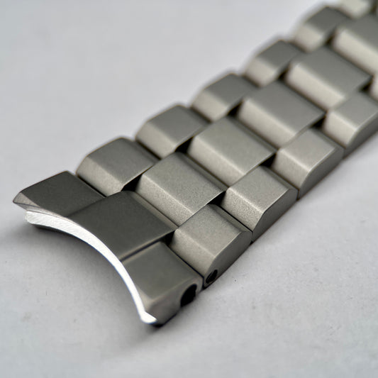 SKX007 Samurai Hexad: Matte Silver Bracelet