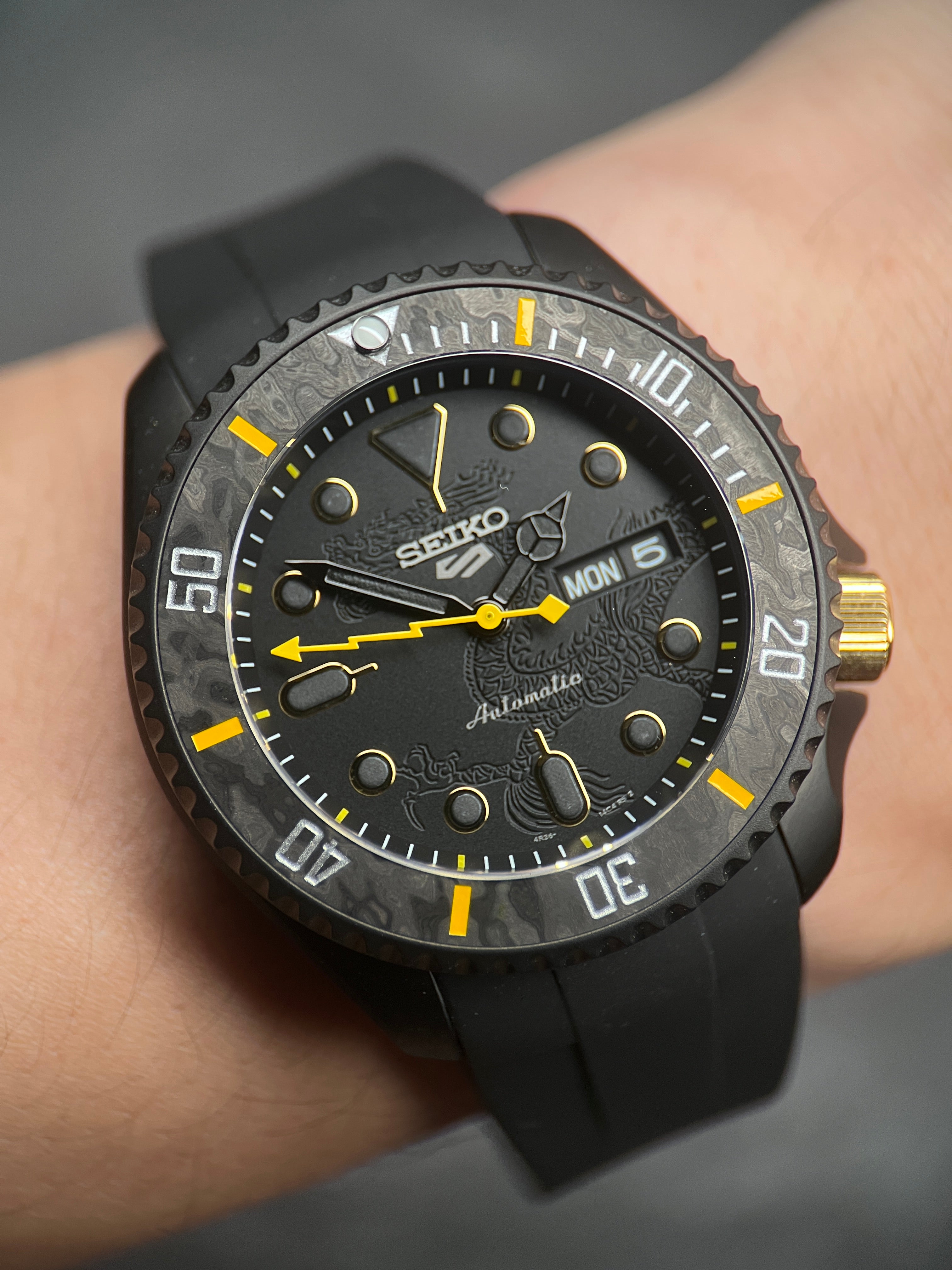 SKX007 SRPK39: Bruce Lee in Matte Black