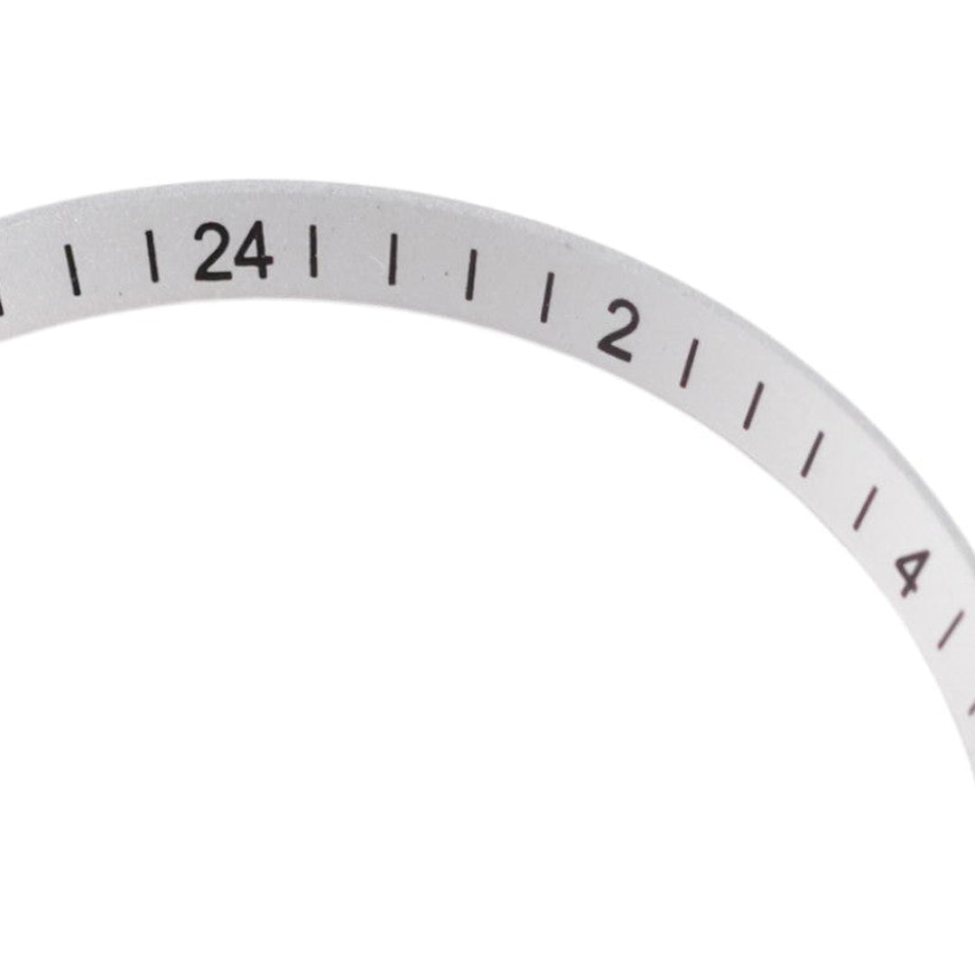SKX007/SRPD GMT: Matte Silver with Numerals — macro detail, close-up crop of the original product photograph