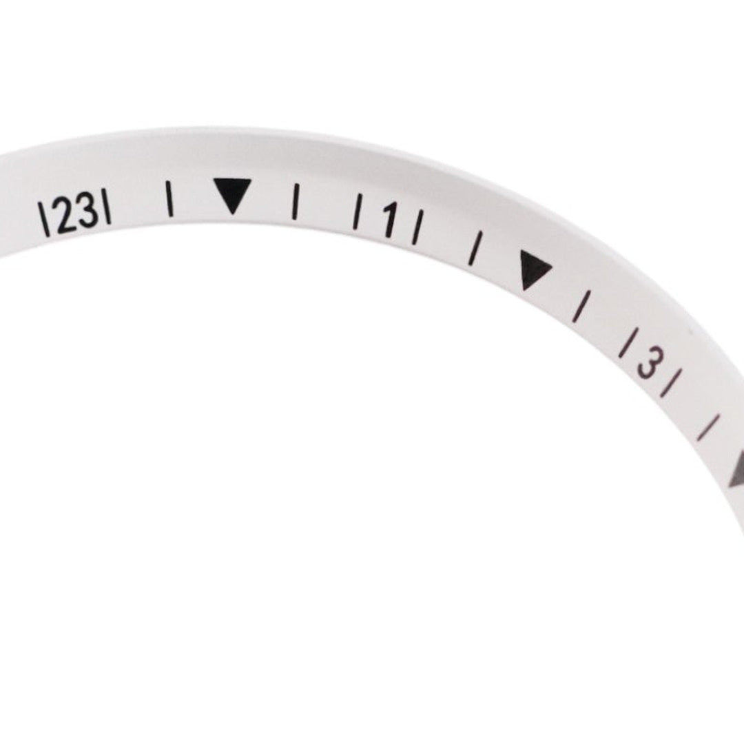 SKX007/SRPD Short GMT: White with Black Markers — macro detail, close-up crop of the original product photograph