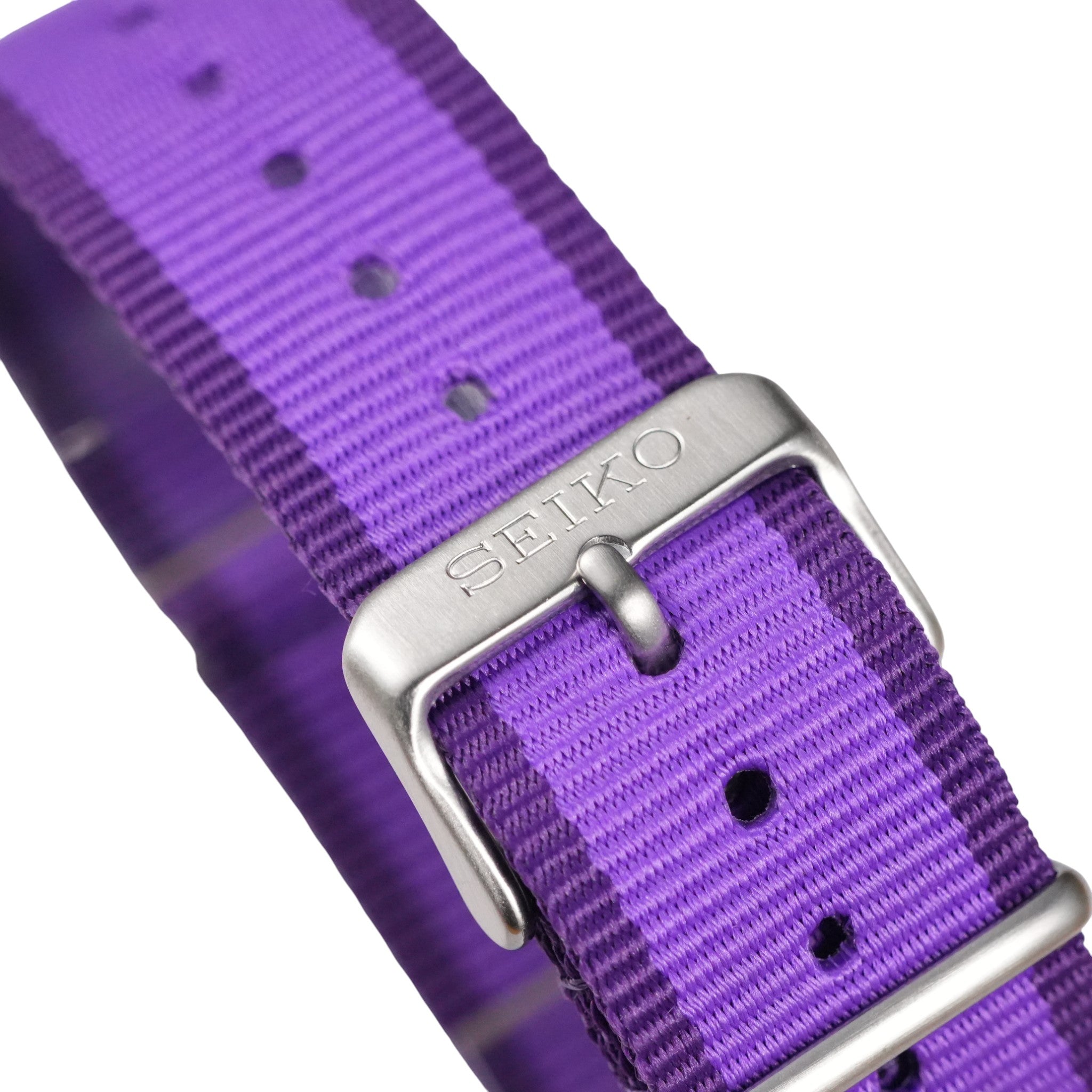 Seiko SRPH09: 'Robin' One Piece Nato Strap