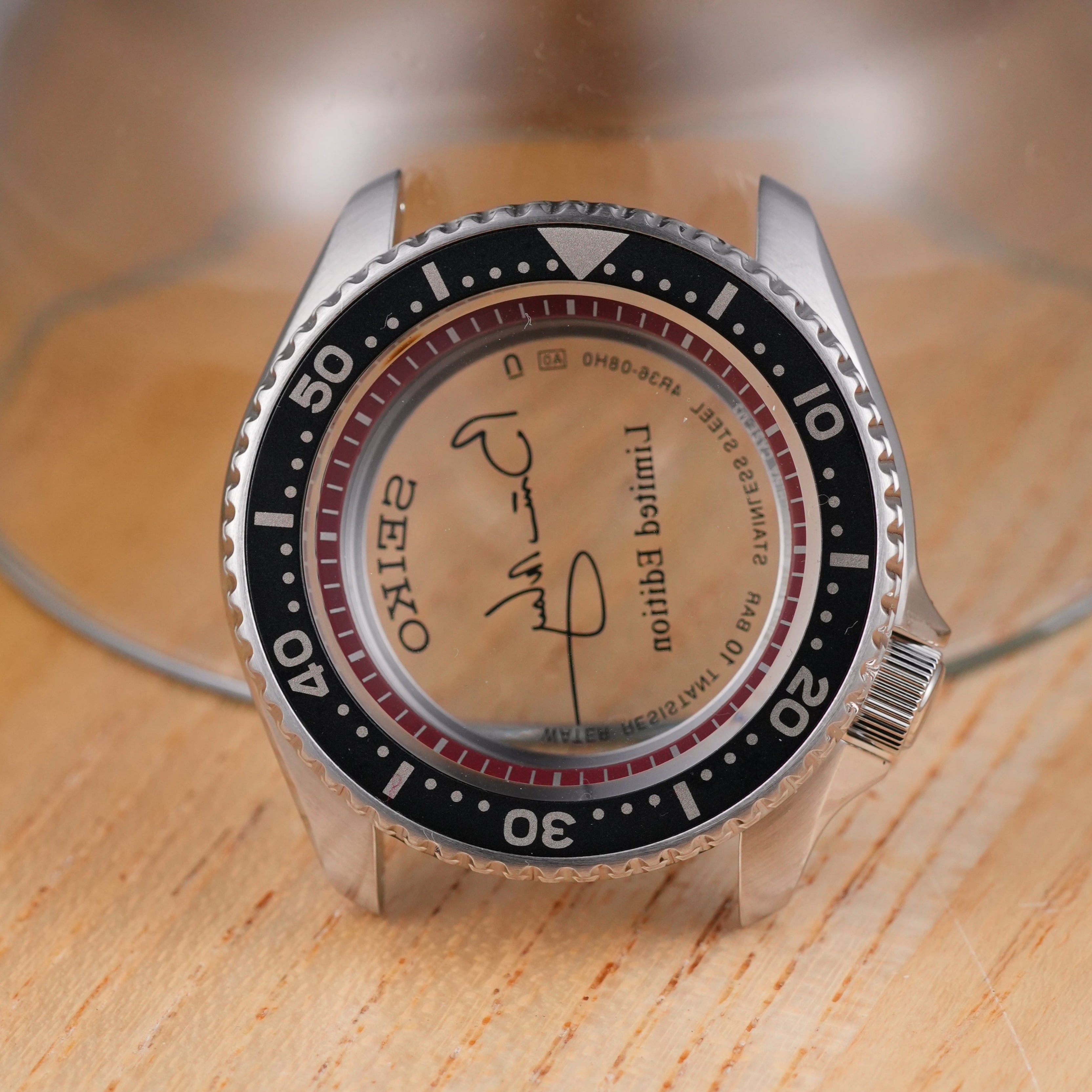 Seiko “5KX” : SRPE83 “Brian May” OEM Case