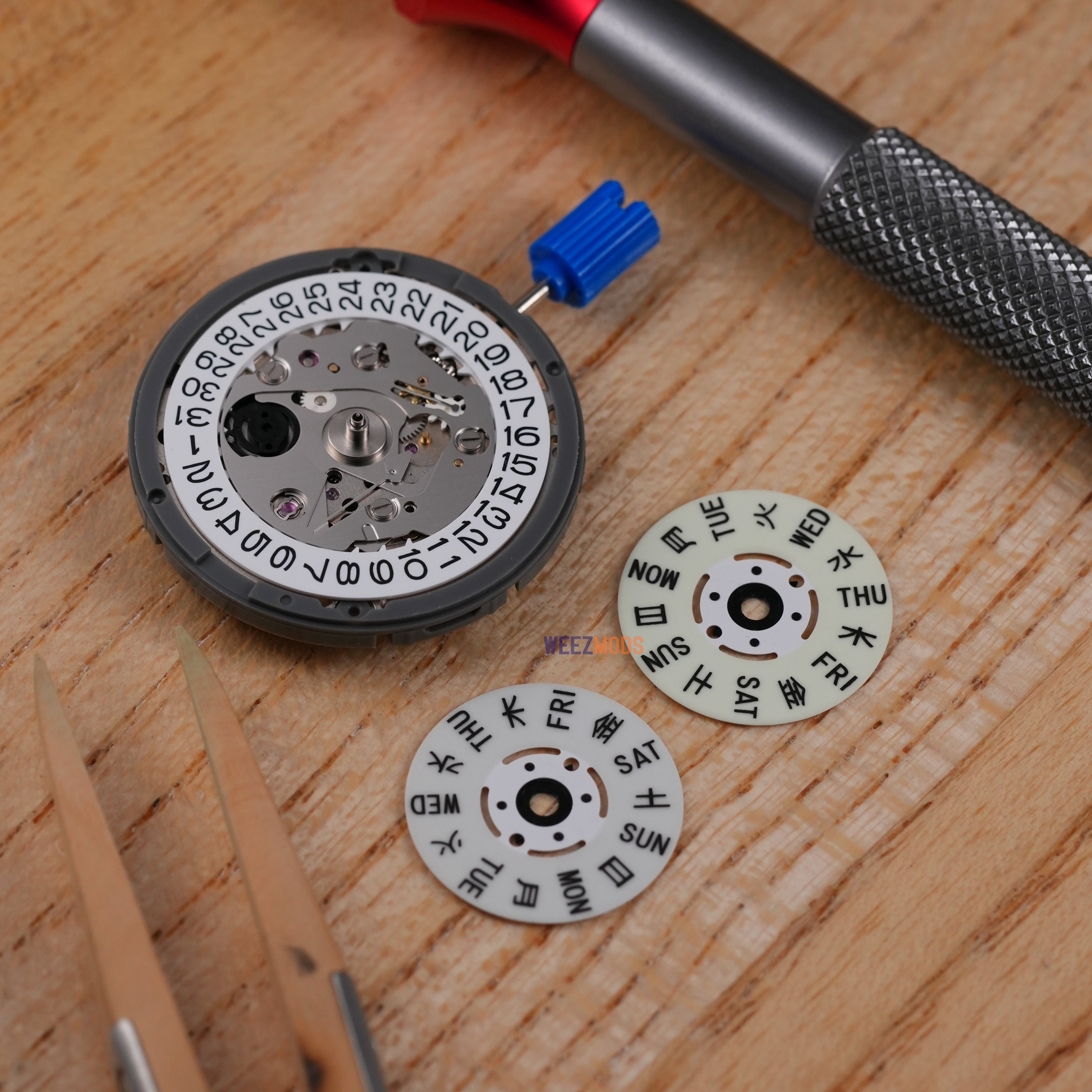 DISCS] DAY-DATE – WEEZMODS