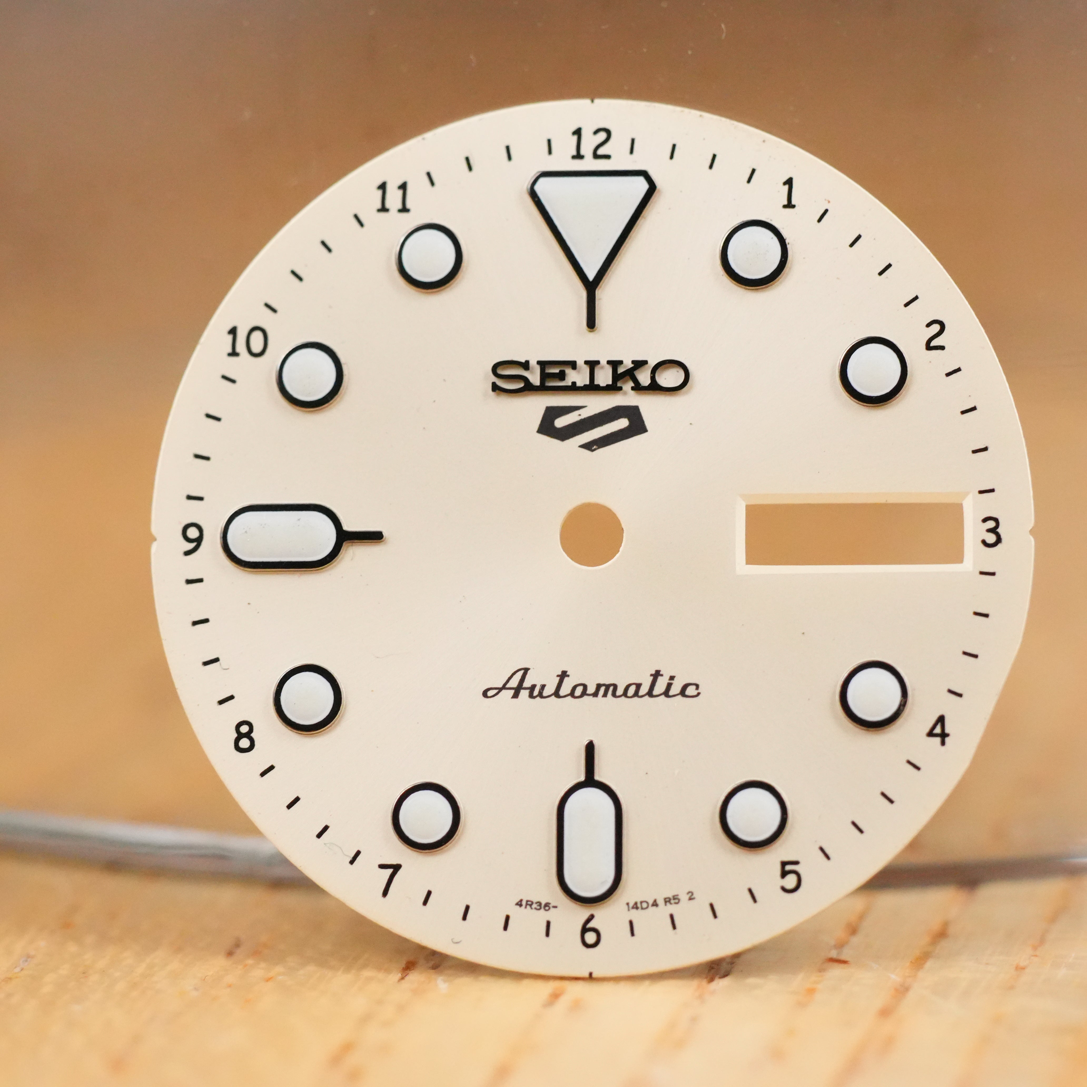 Seiko SRPK31 "5KX" OEM Dial (With 12 Hour Markers)