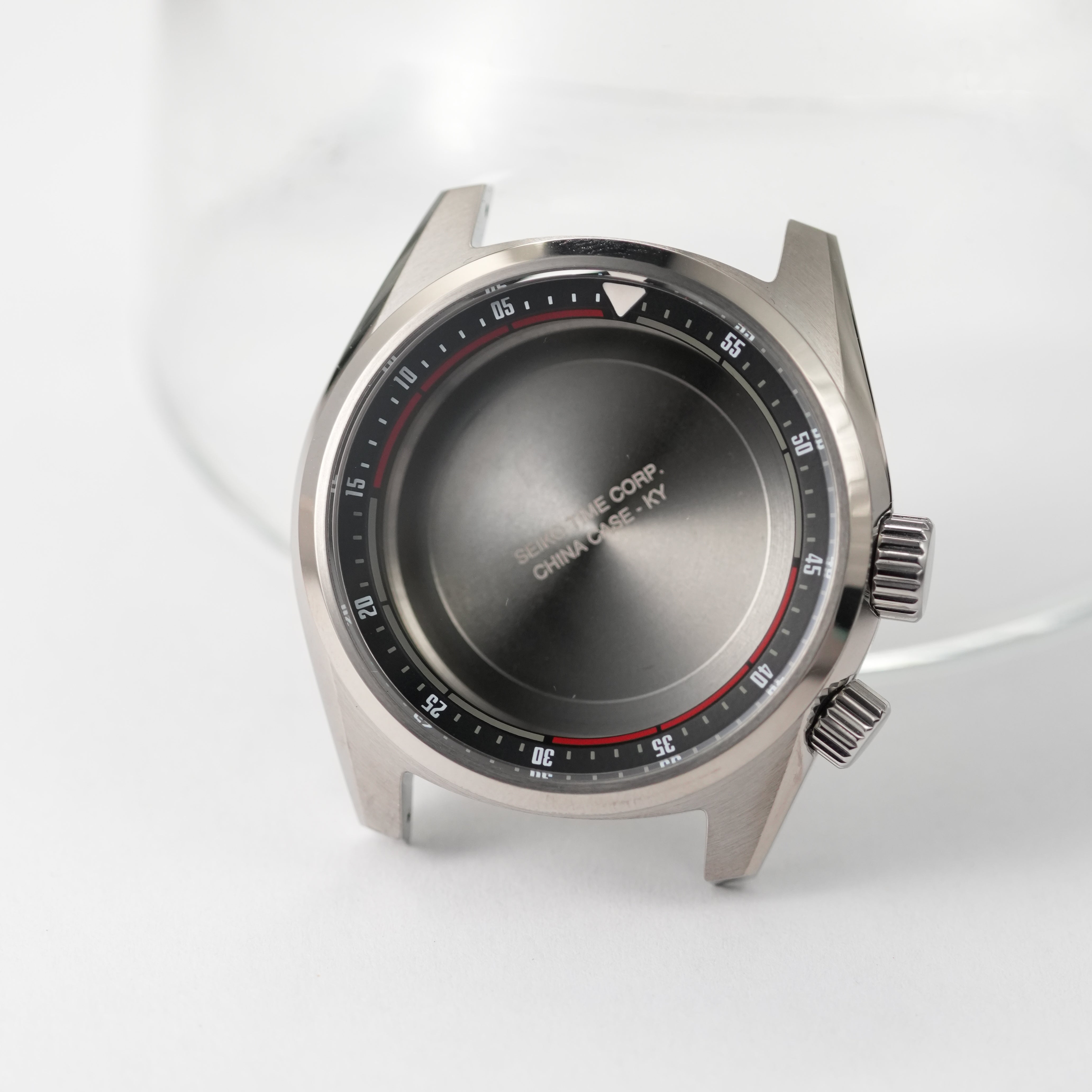 Seiko Datsun: OEM Case