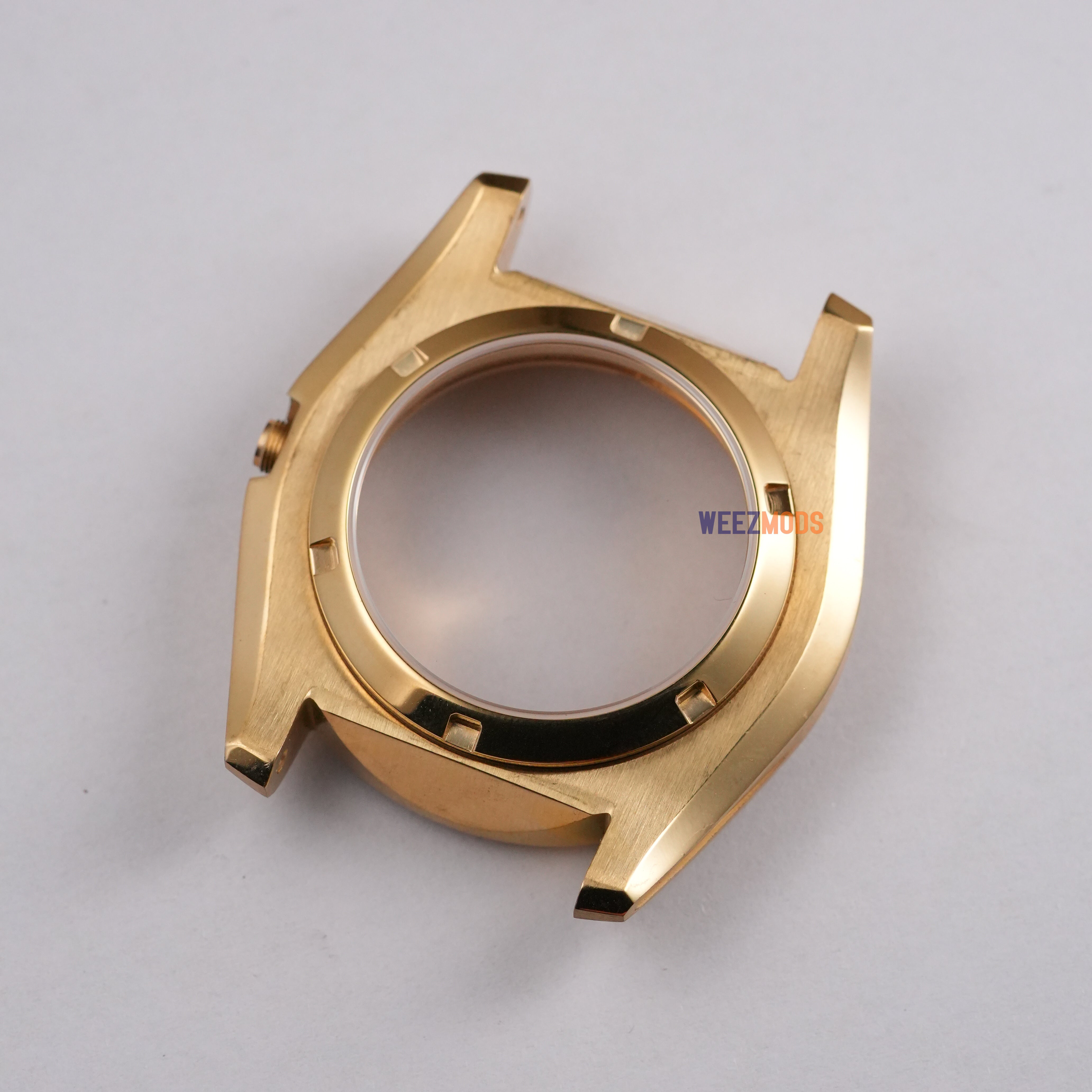 SKX007 MM300: Brushed Gold Case