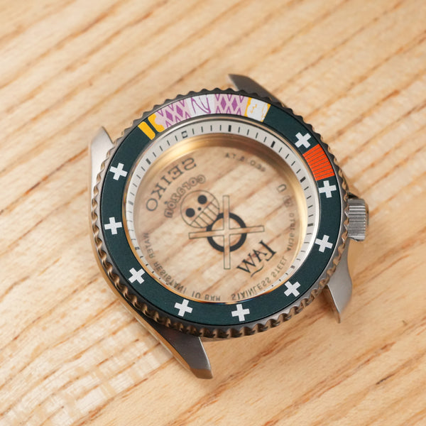 Seiko SRPG99: '5KX' TRAFALGAR D. WATER LAW One Piece OEM Case