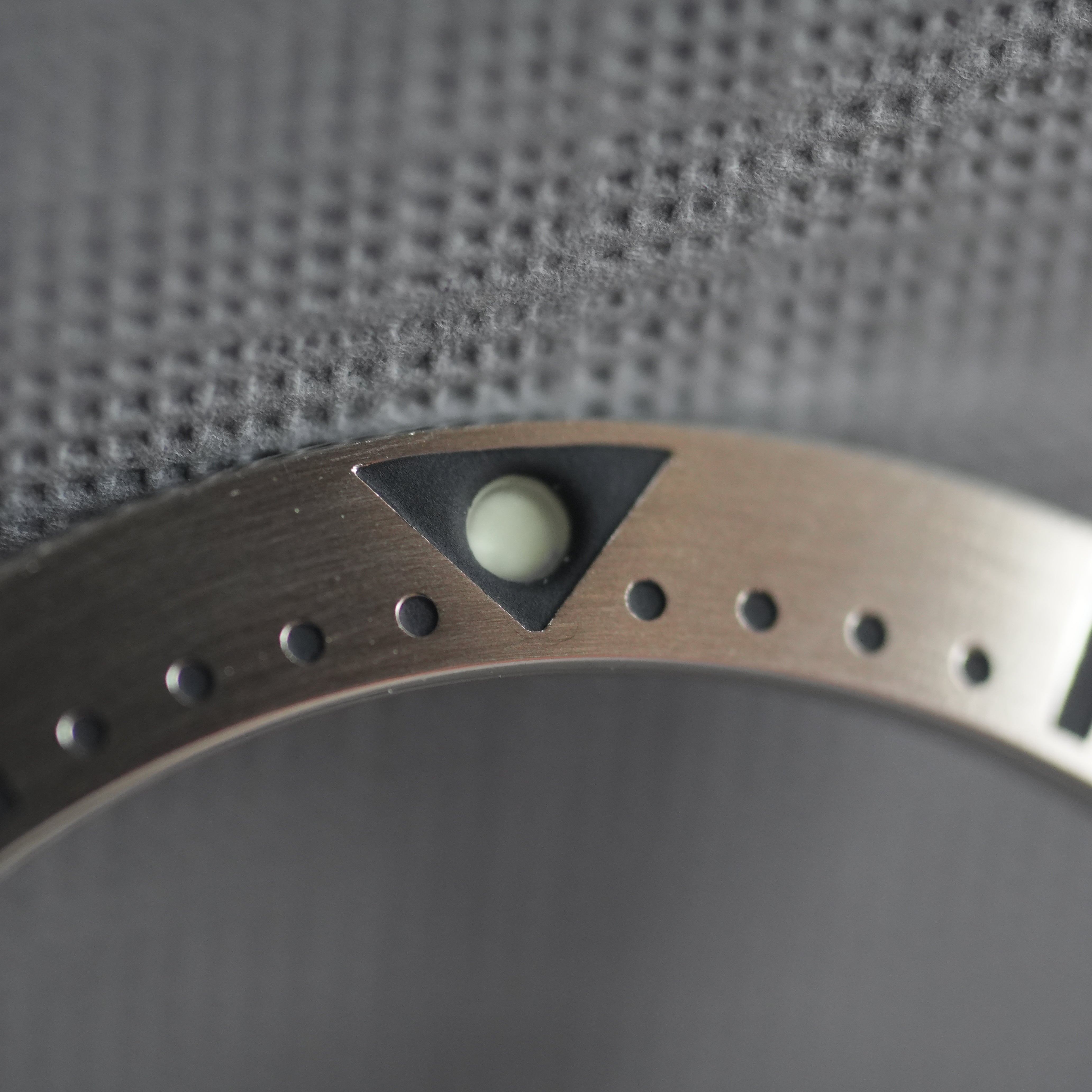 Seiko SPB185: OEM Bezel Insert – WEEZMODS