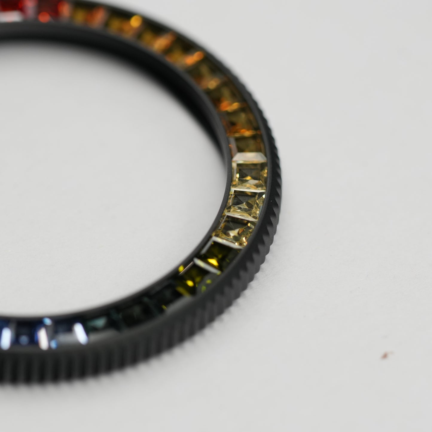 Coin Edge Bezel: Matte Black in Rainbow