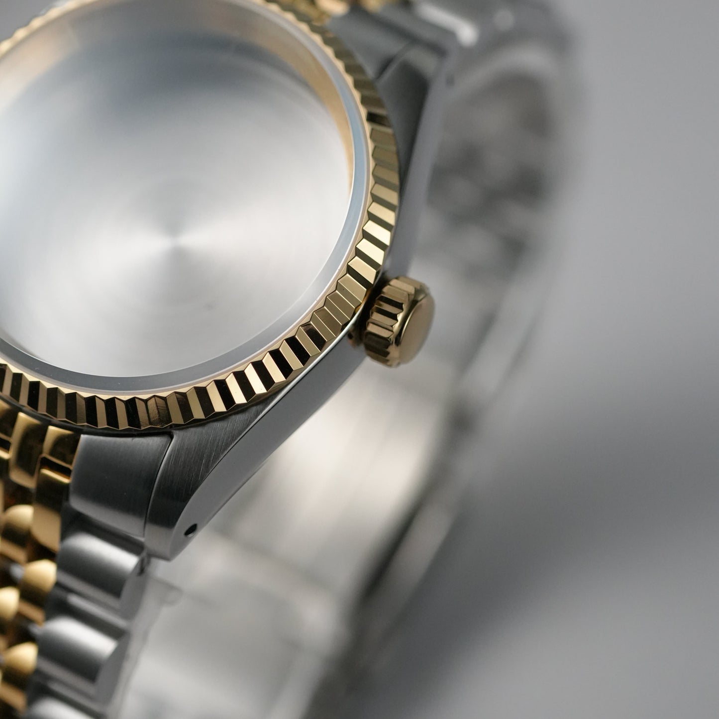 36MM Fluted TT: Brushed Gold with Dome & Jubilee Bracelet