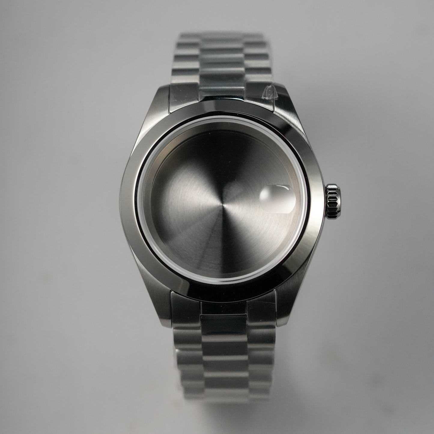 40MM Pilot: Brushed Silver with Cyclops & Presidential Bracelet