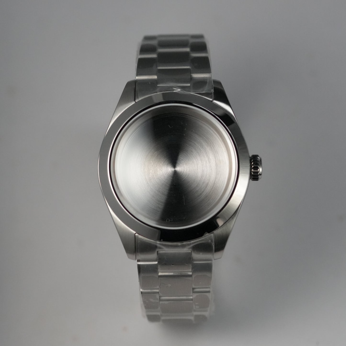 40MM Pilot: Brushed Silver with Dome & Oyster Bracelet