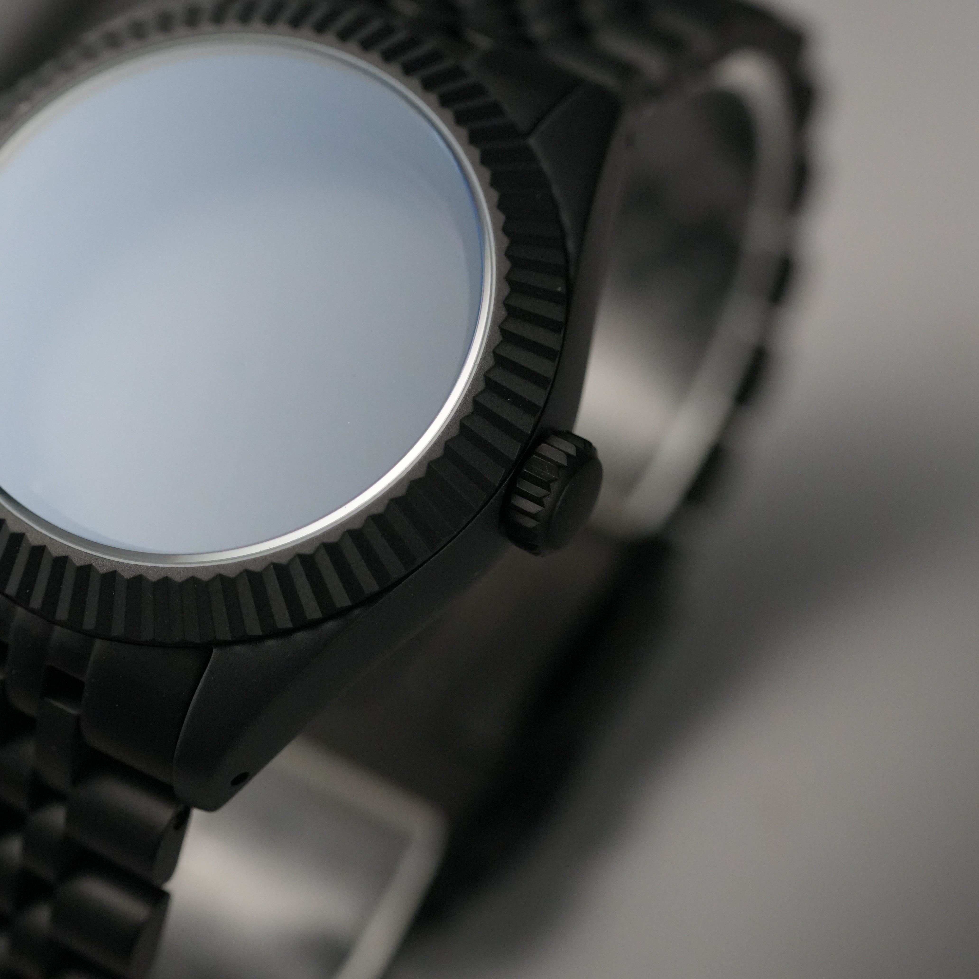 40MM Fluted: Matte Black with Jubilee Bracelet