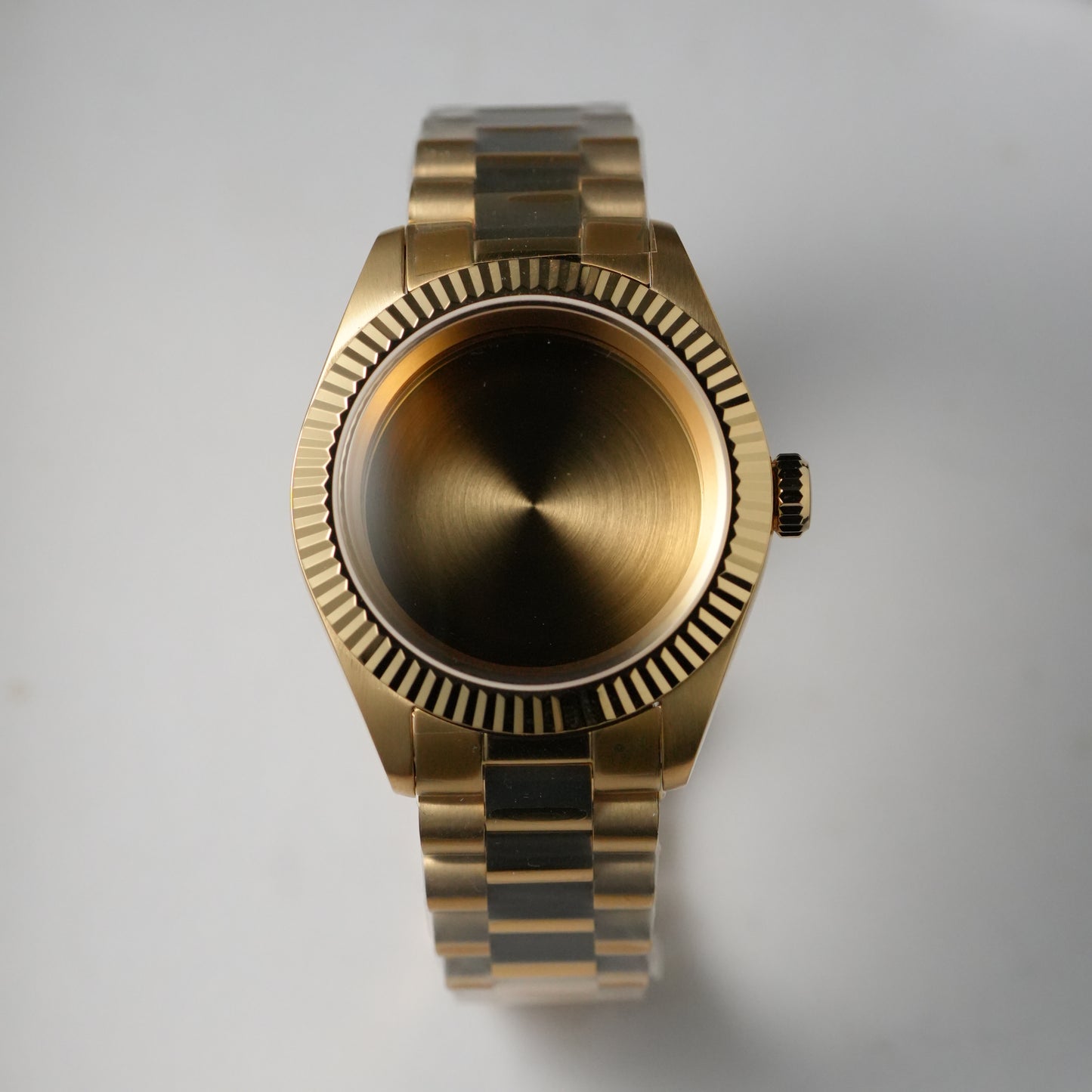 40MM Fluted: Brushed Gold with Dome & Presidential Bracelet