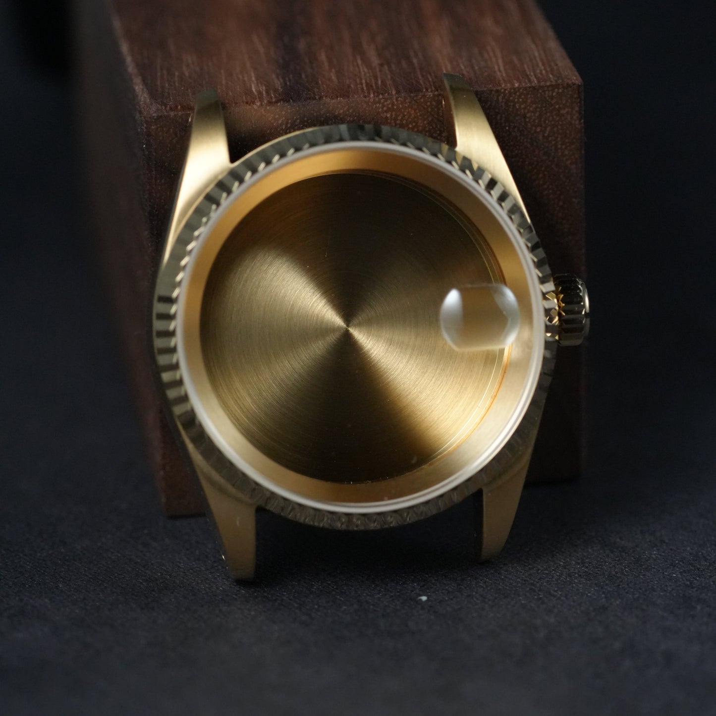 36MM Fluted: Brushed Gold with Cyclops