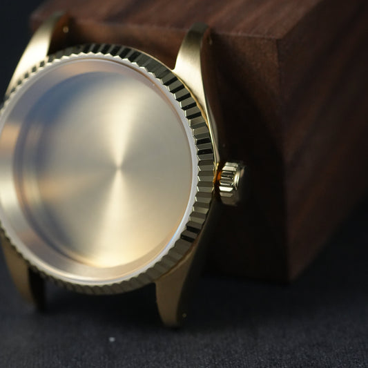 36MM Fluted: Brushed Gold with Flat Sapphire