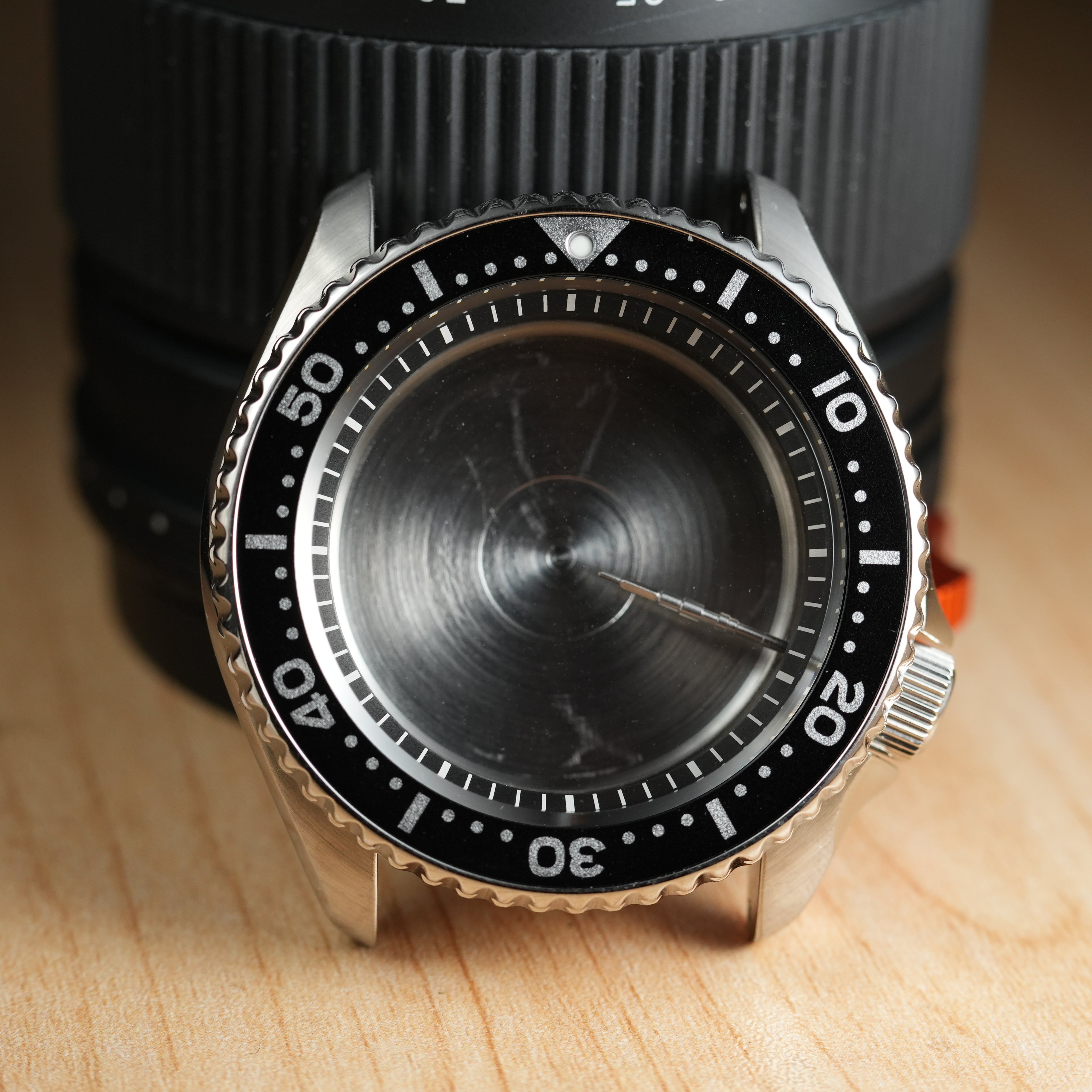 Seiko SKX007: OEM Case