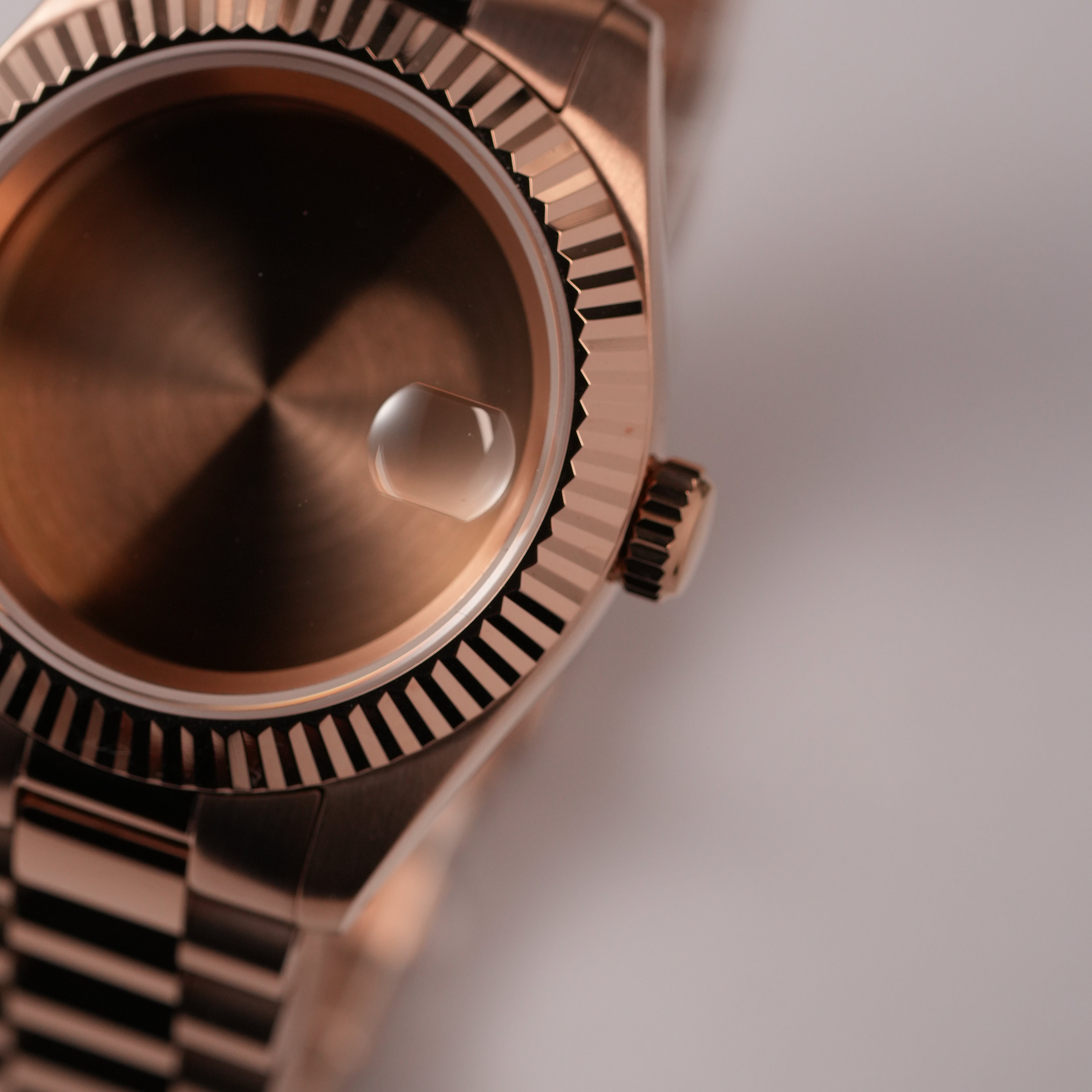 40MM Fluted: Brushed Rose Gold with Bracelet