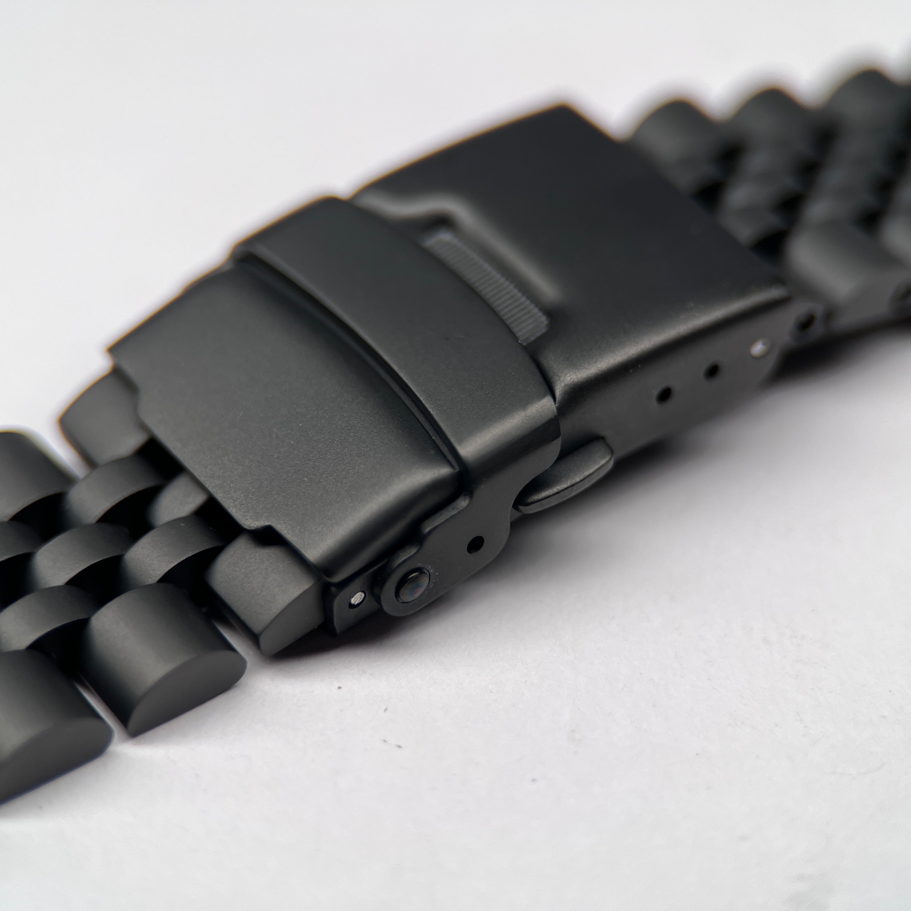 SKX007/SRPD Jubilee: Matte Black Bracelet [Female Endlinks]