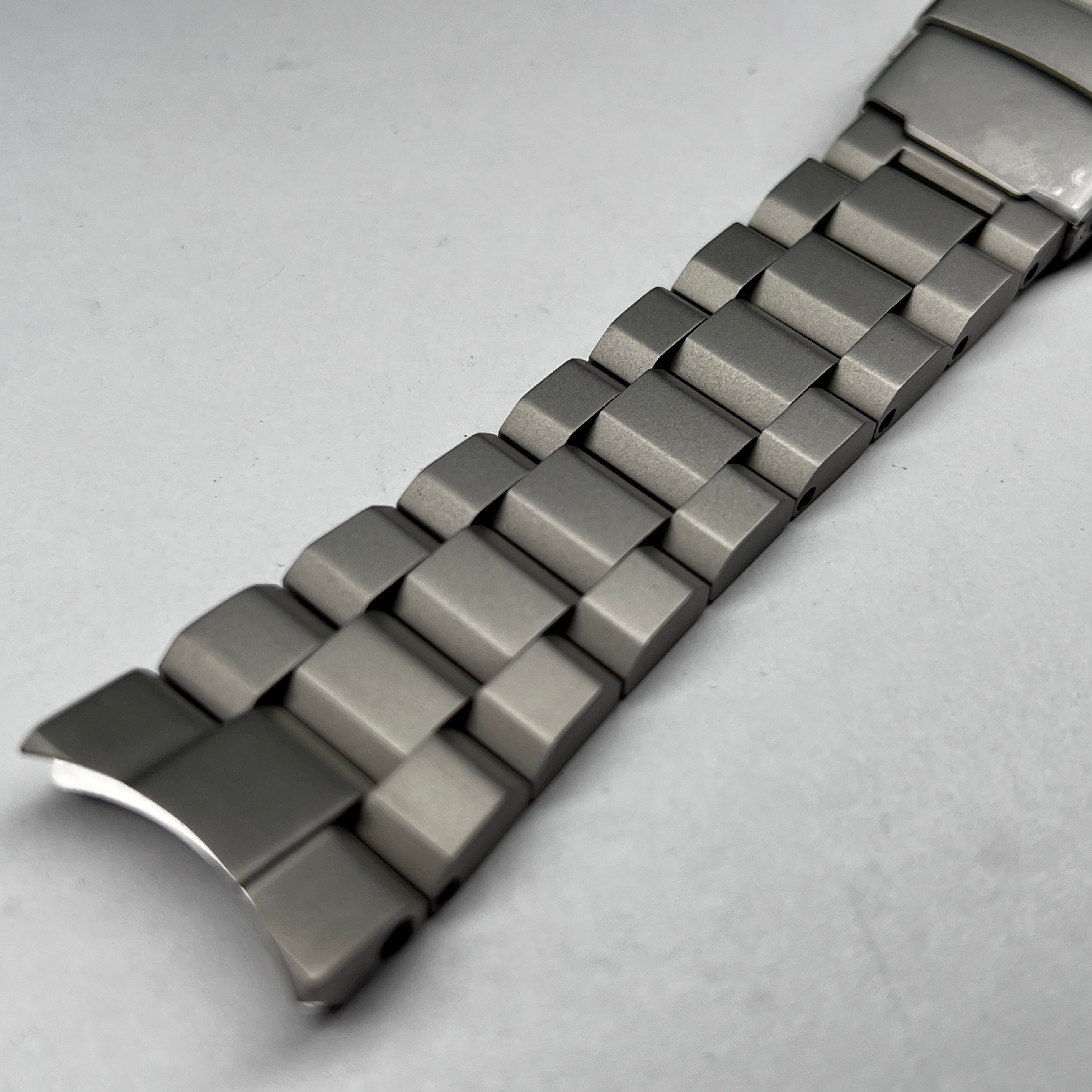 SKX007 Samurai Hexad: Matte Silver Bracelet