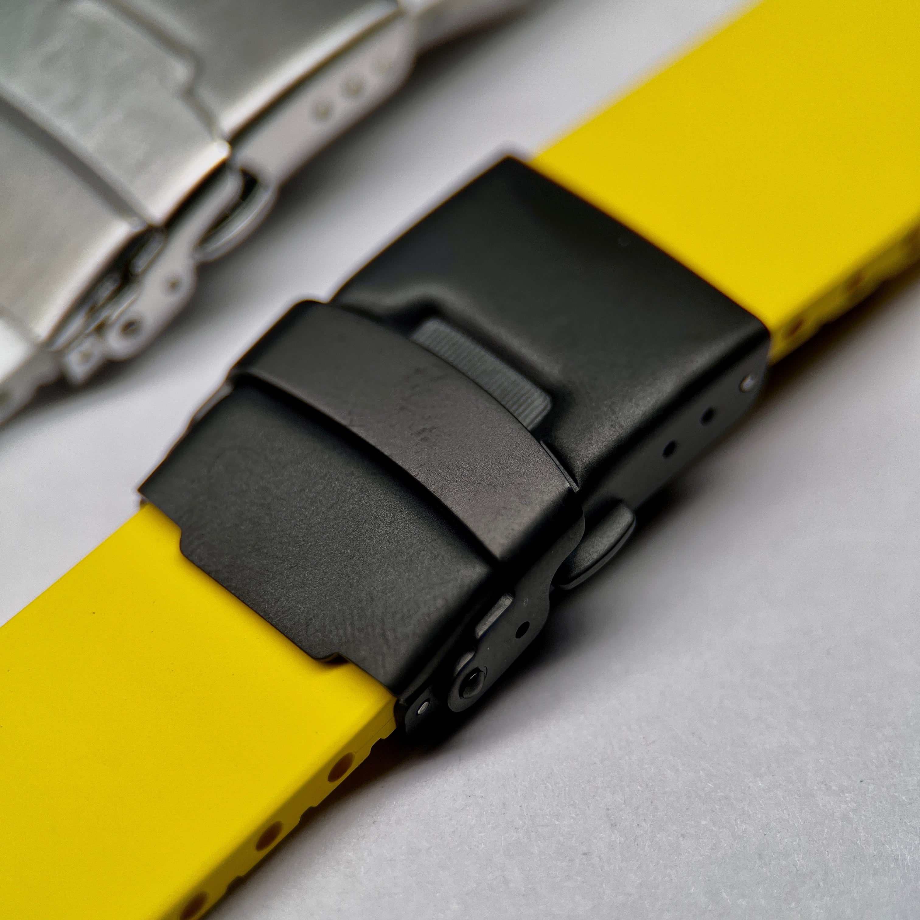 SKX007/SRPD FKM: Yellow Rubber Strap