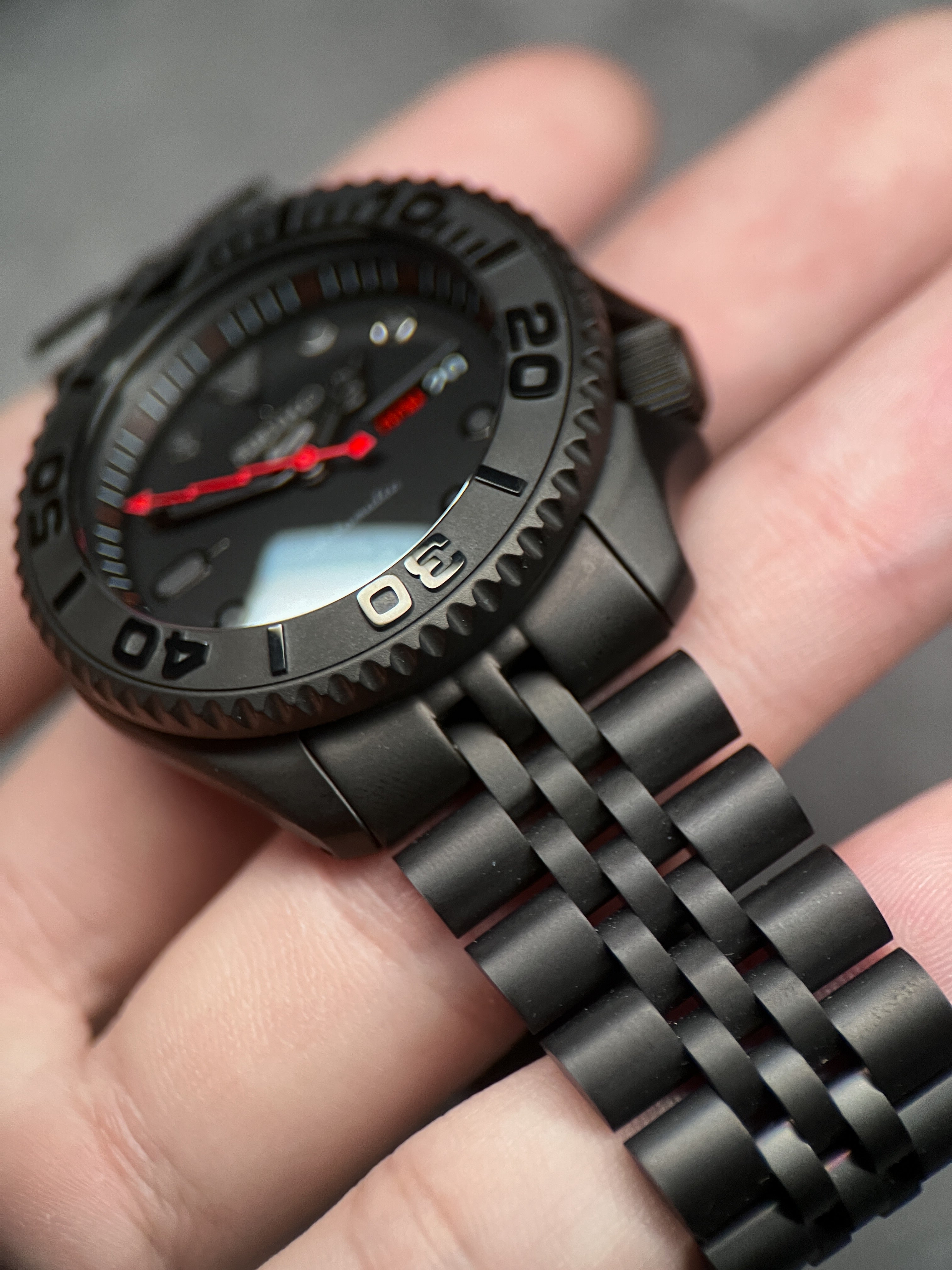 SRPD79 V2: Stealth in Red – WEEZMODS