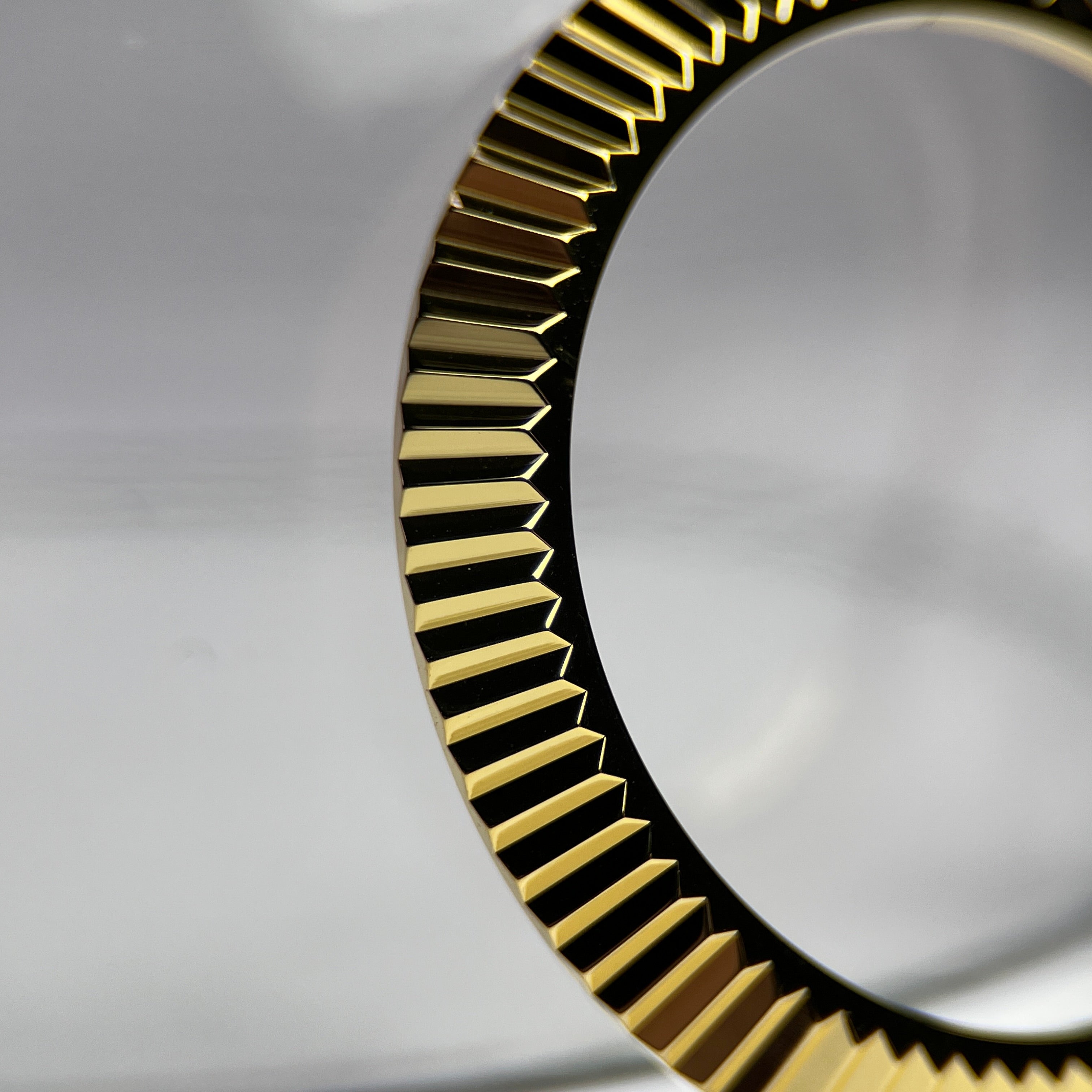 Datejust Bezel: Polished Gold